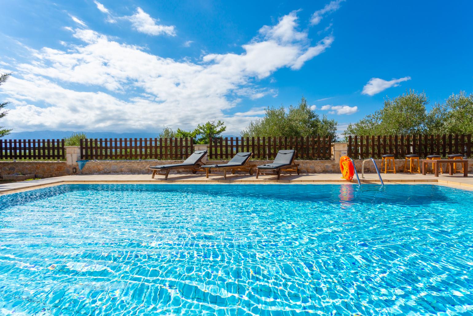 Private pool and terrace