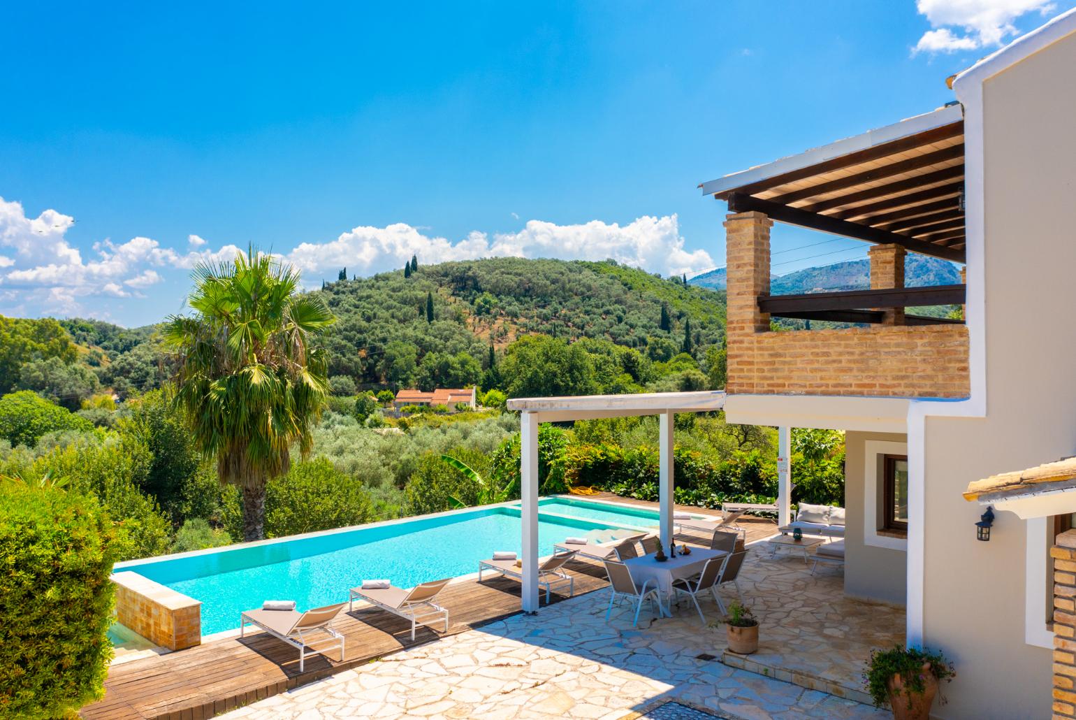 Beautiful villa with private pool and terrace with sea views