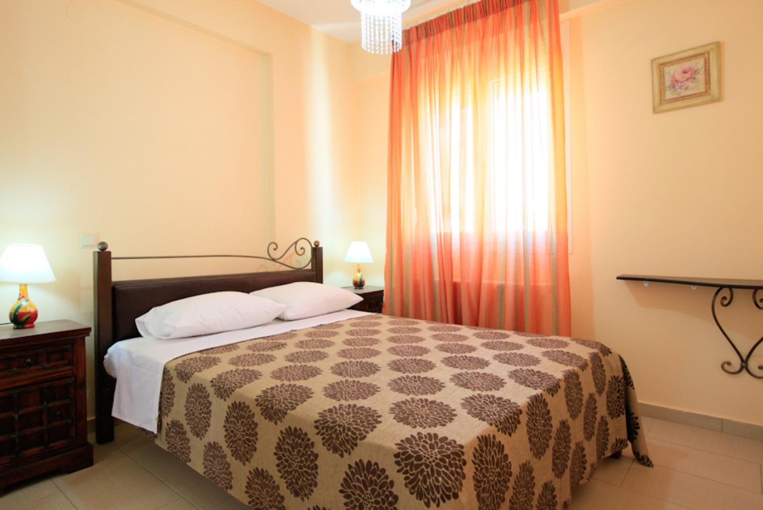Double bedroom with AC