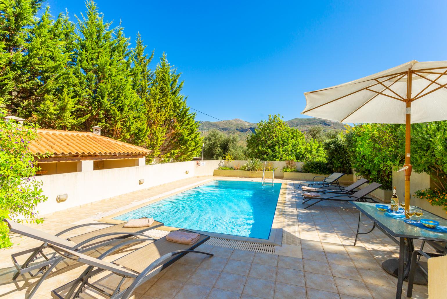 Private pool and terrace