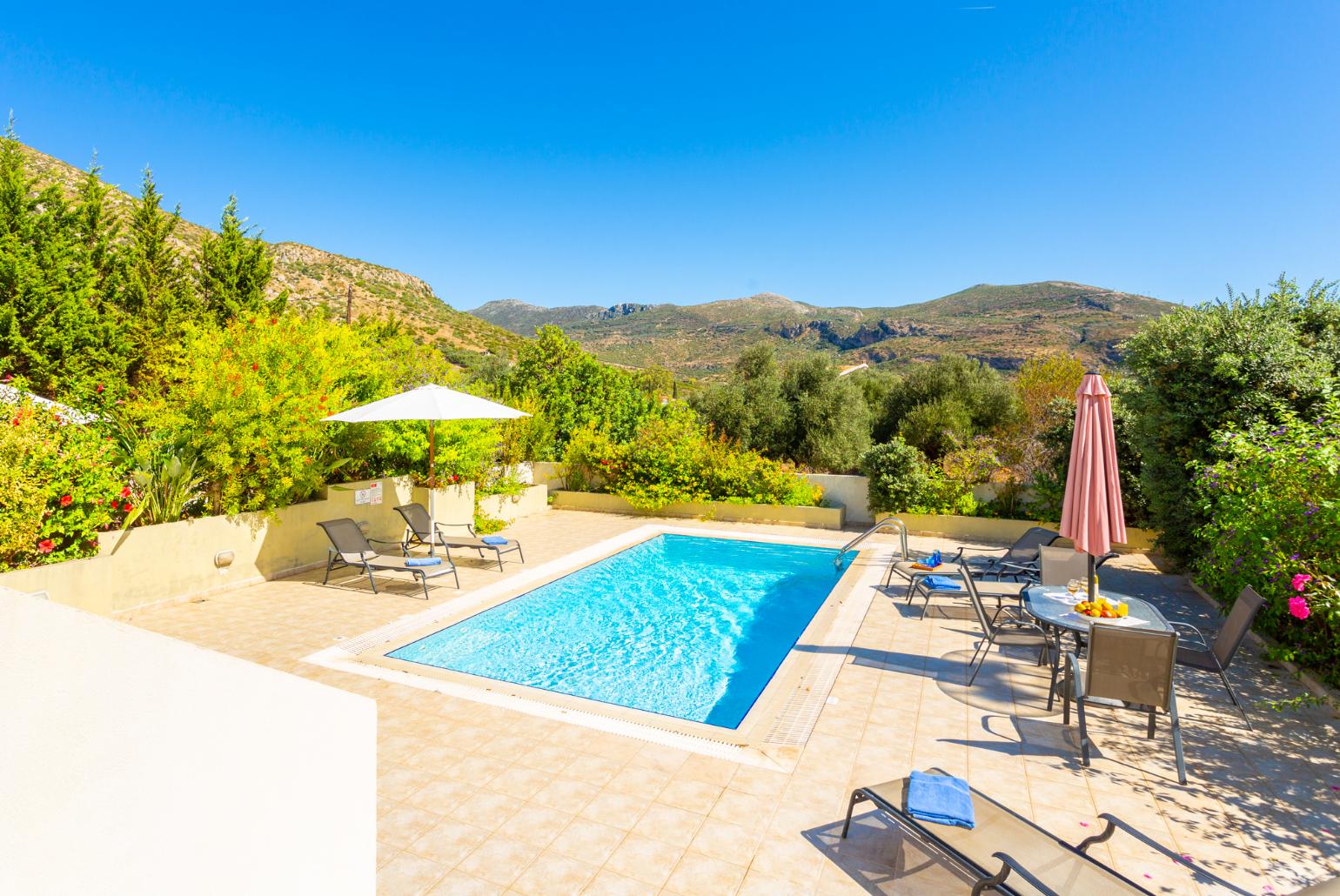 Private pool and terrace