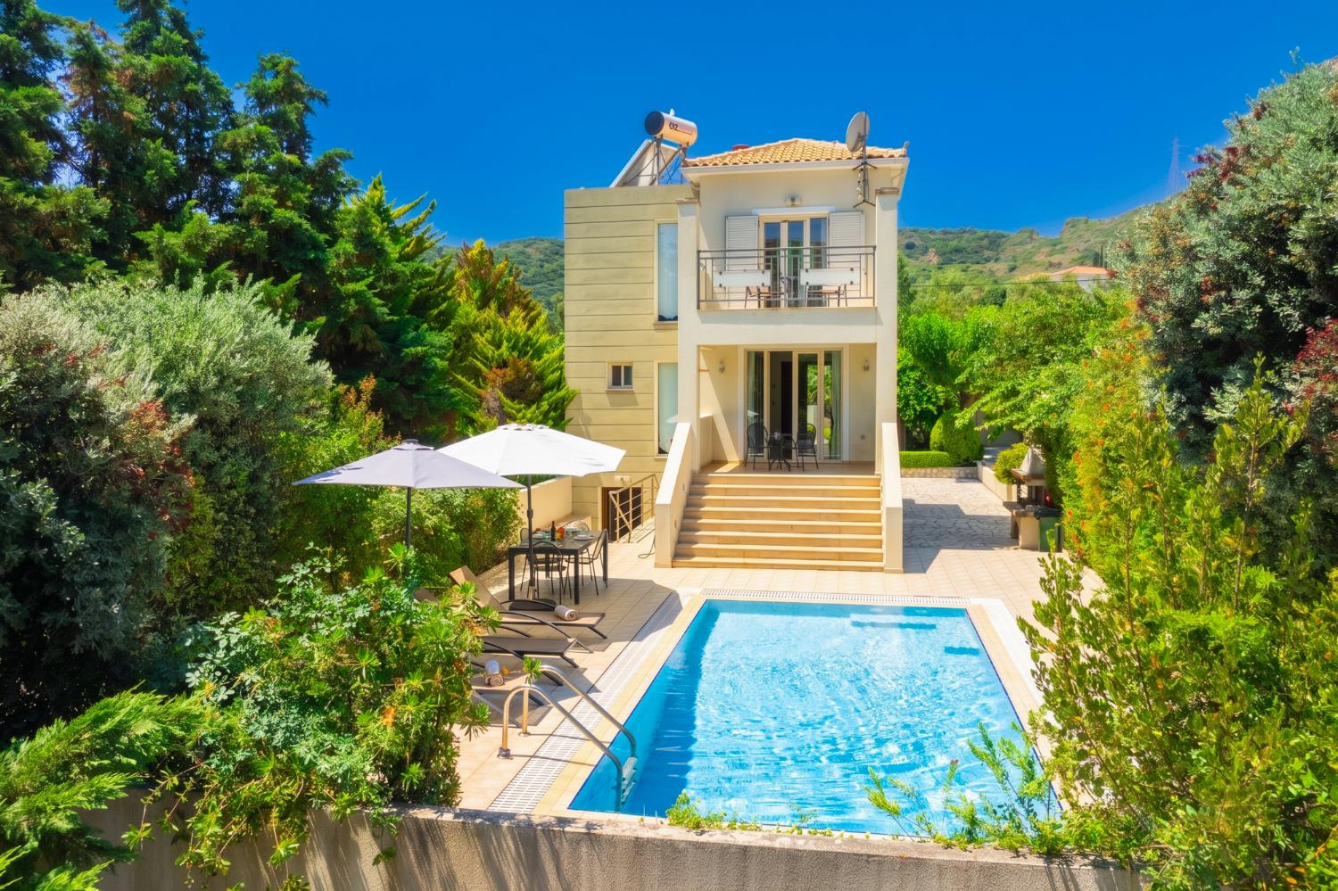 Beautiful villa with private pool and terrace