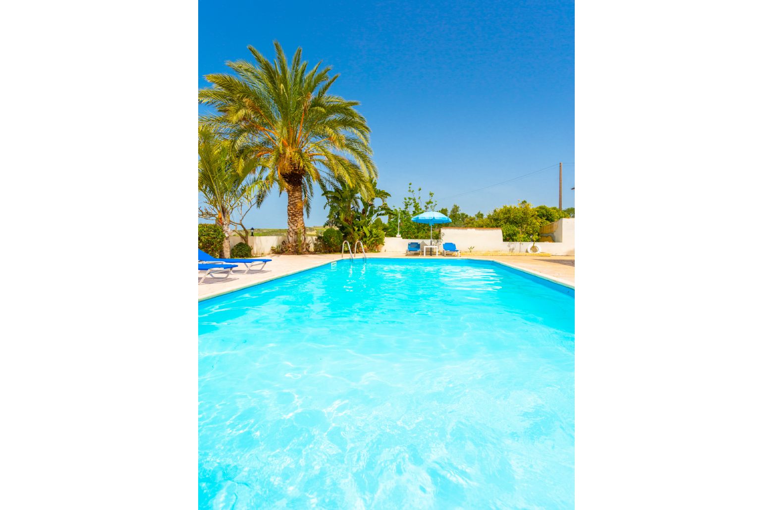 Private pool and terrace with panoramic countryside views