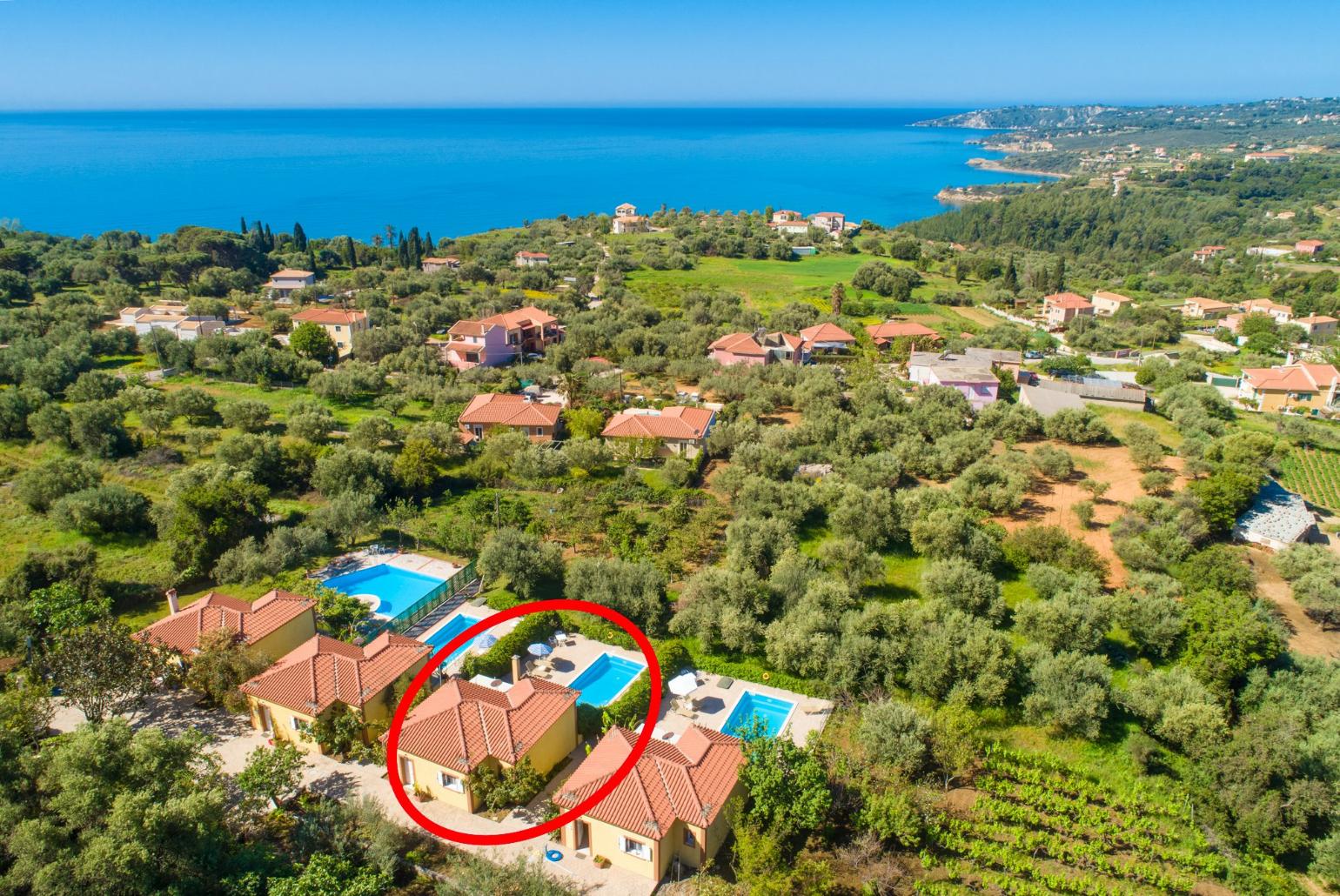 Aerial view showing location of Villa Russa Anna