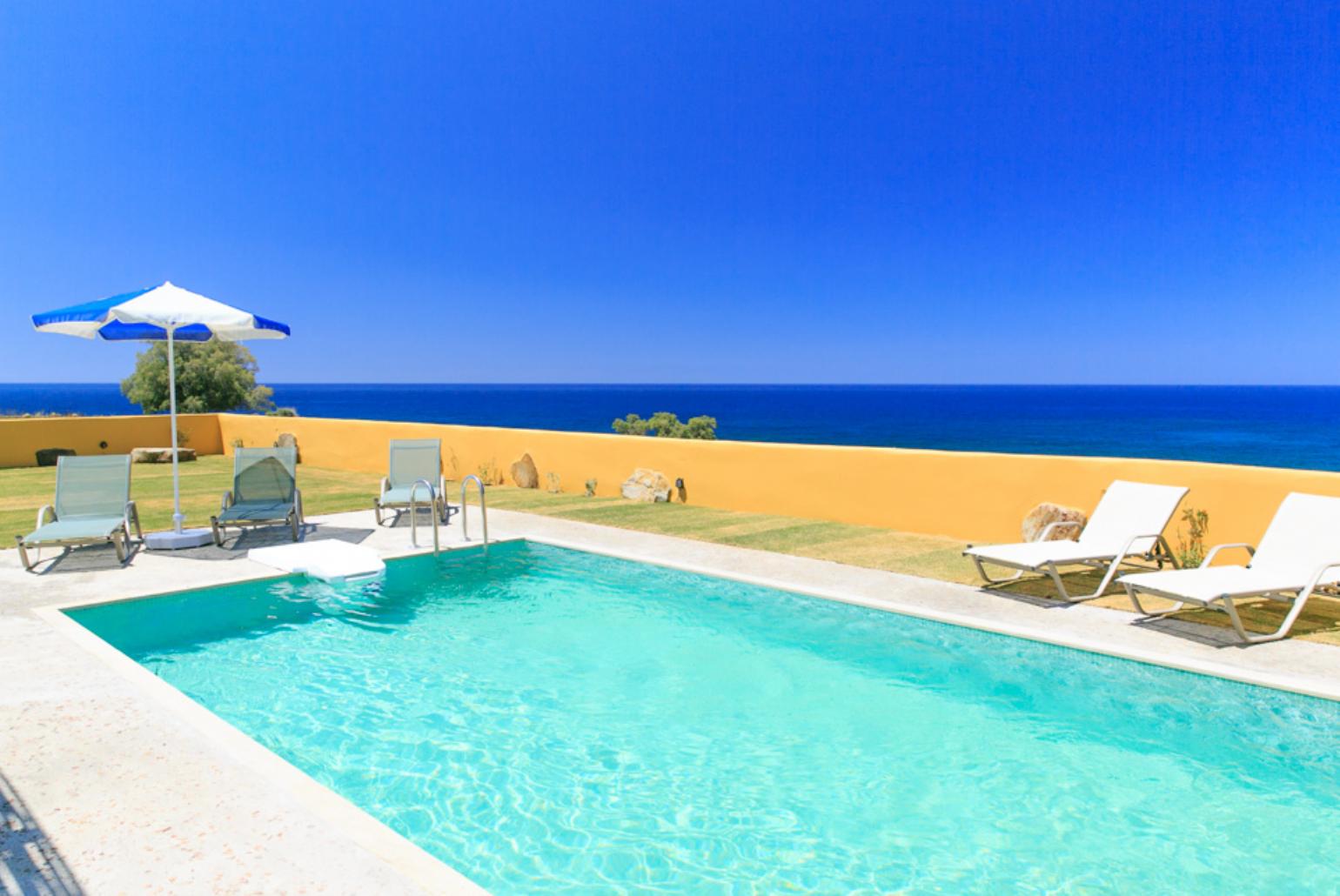 Beautiful Villa with Private Pool, Terrace and Panoramic Sea Views