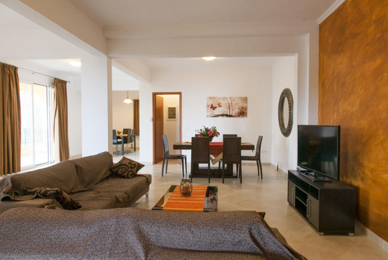 Living room with WiFi, TV and DVD player