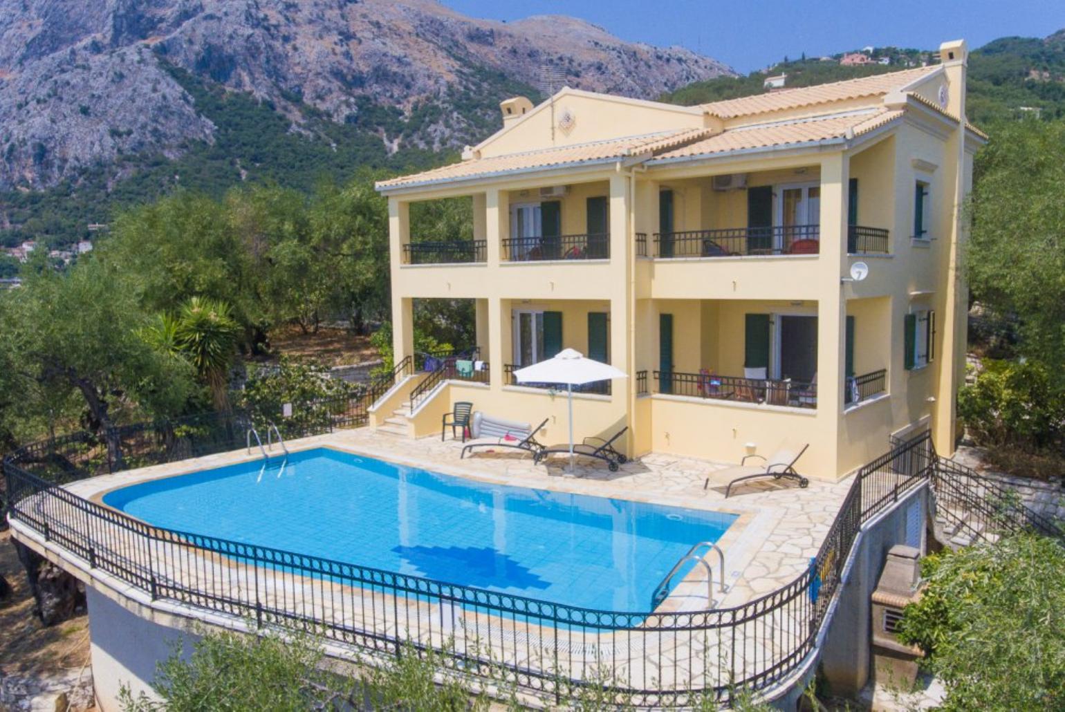,Beautiful Villa with Private Pool, Terrace and Sea Views