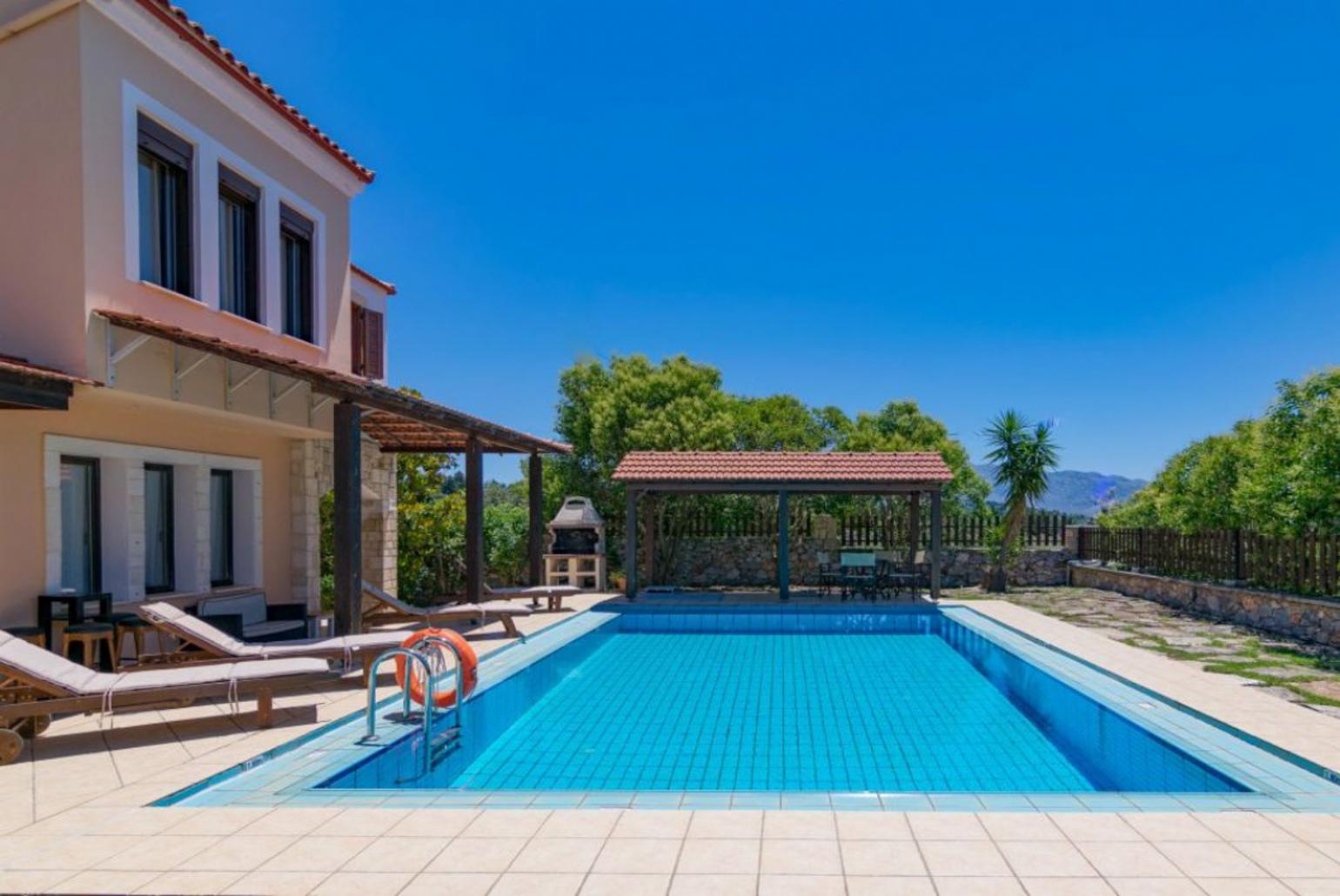 Beautiful villa with private pool and terrace