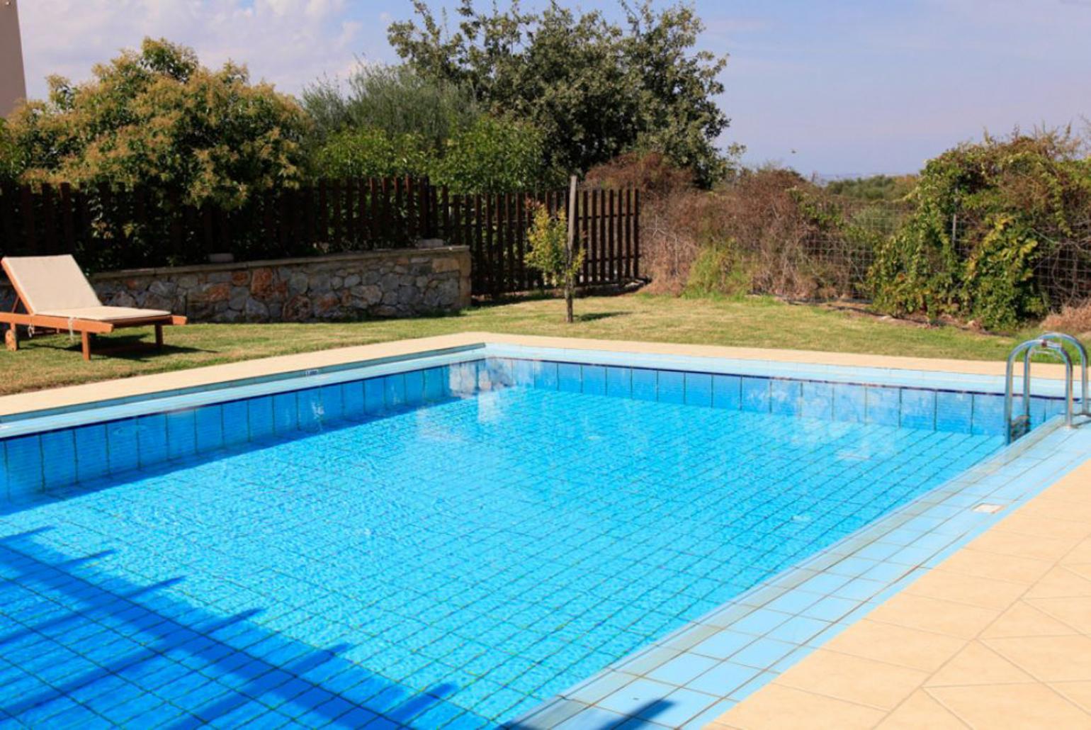 Private pool and terrace