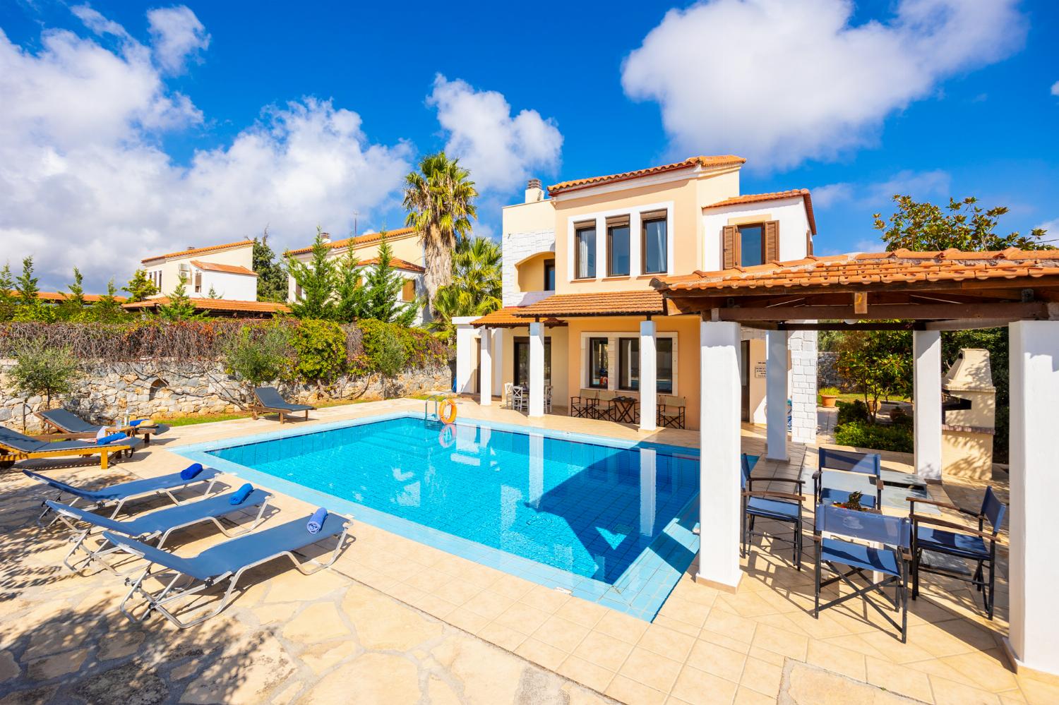 Beautiful villa with private pool and terrace