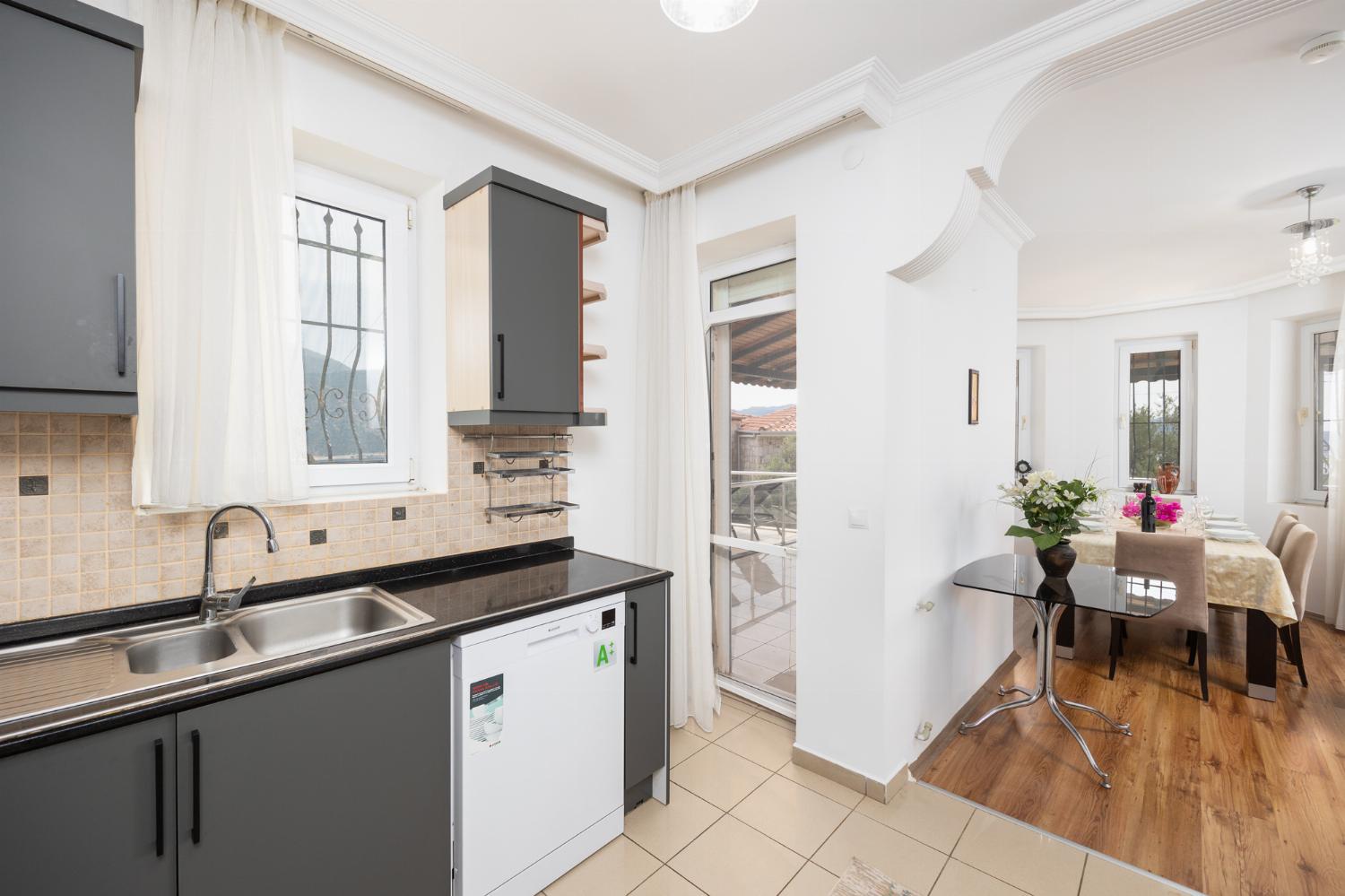 Equipped kitchen