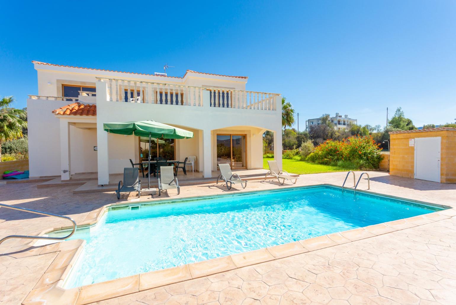 Beautiful villa with private pool and terrace 