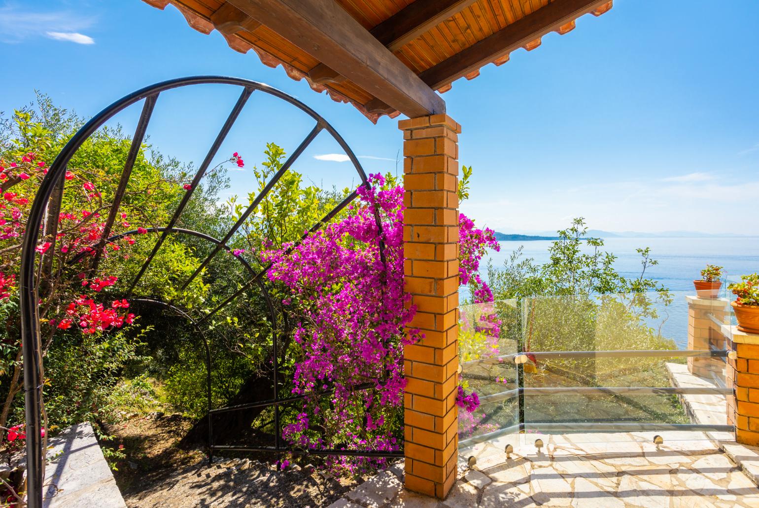 Walkway from Villa Lina to the beach