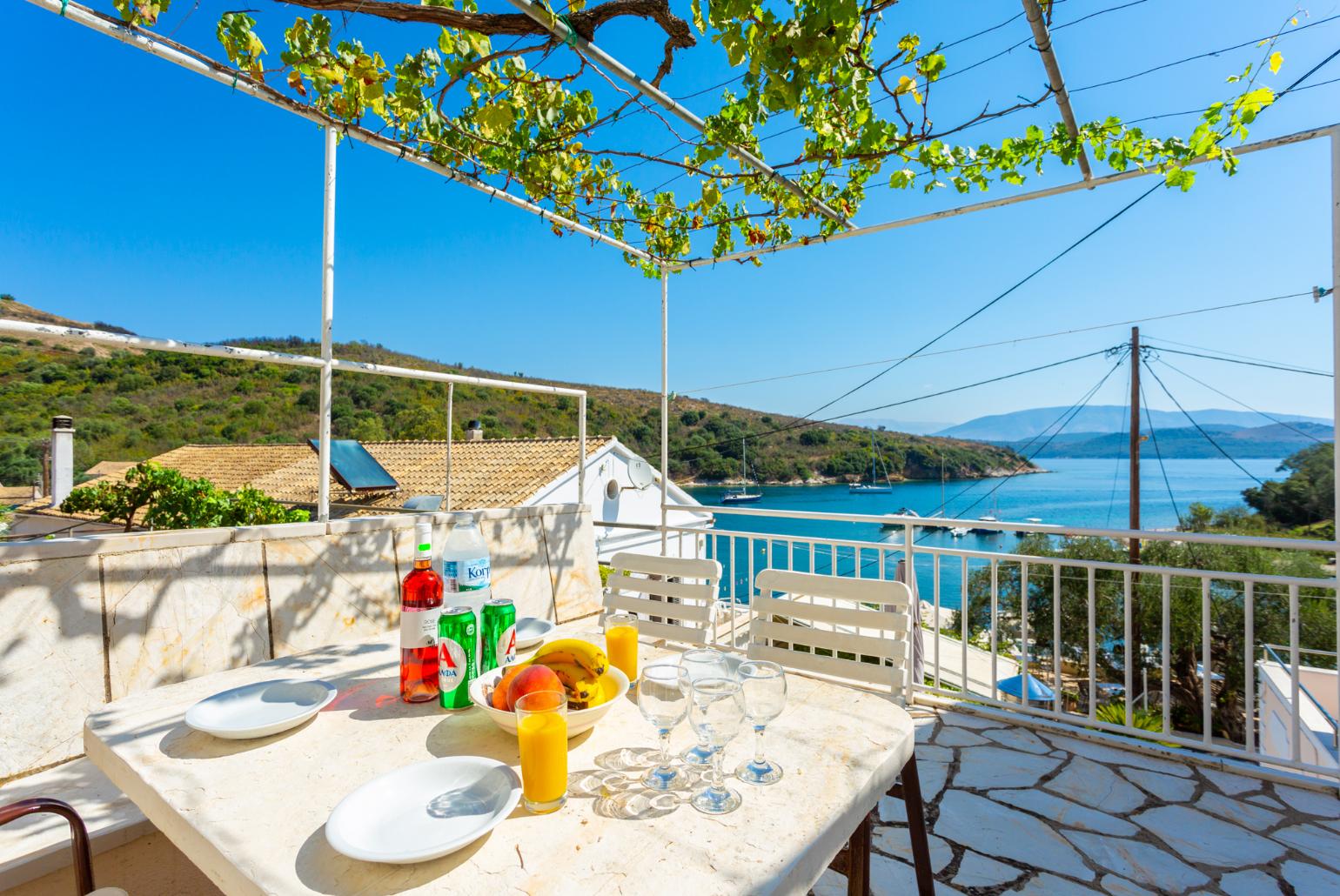 Terrace with sea views