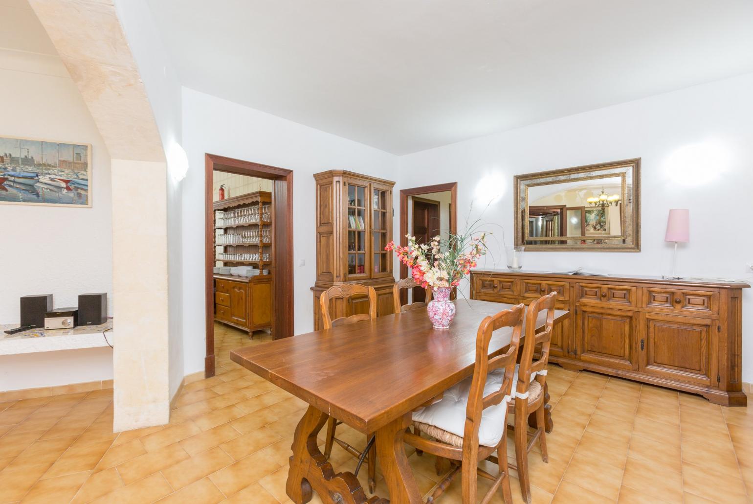 Living room with dining area, terrace access, WiFi Internet, and DVD player