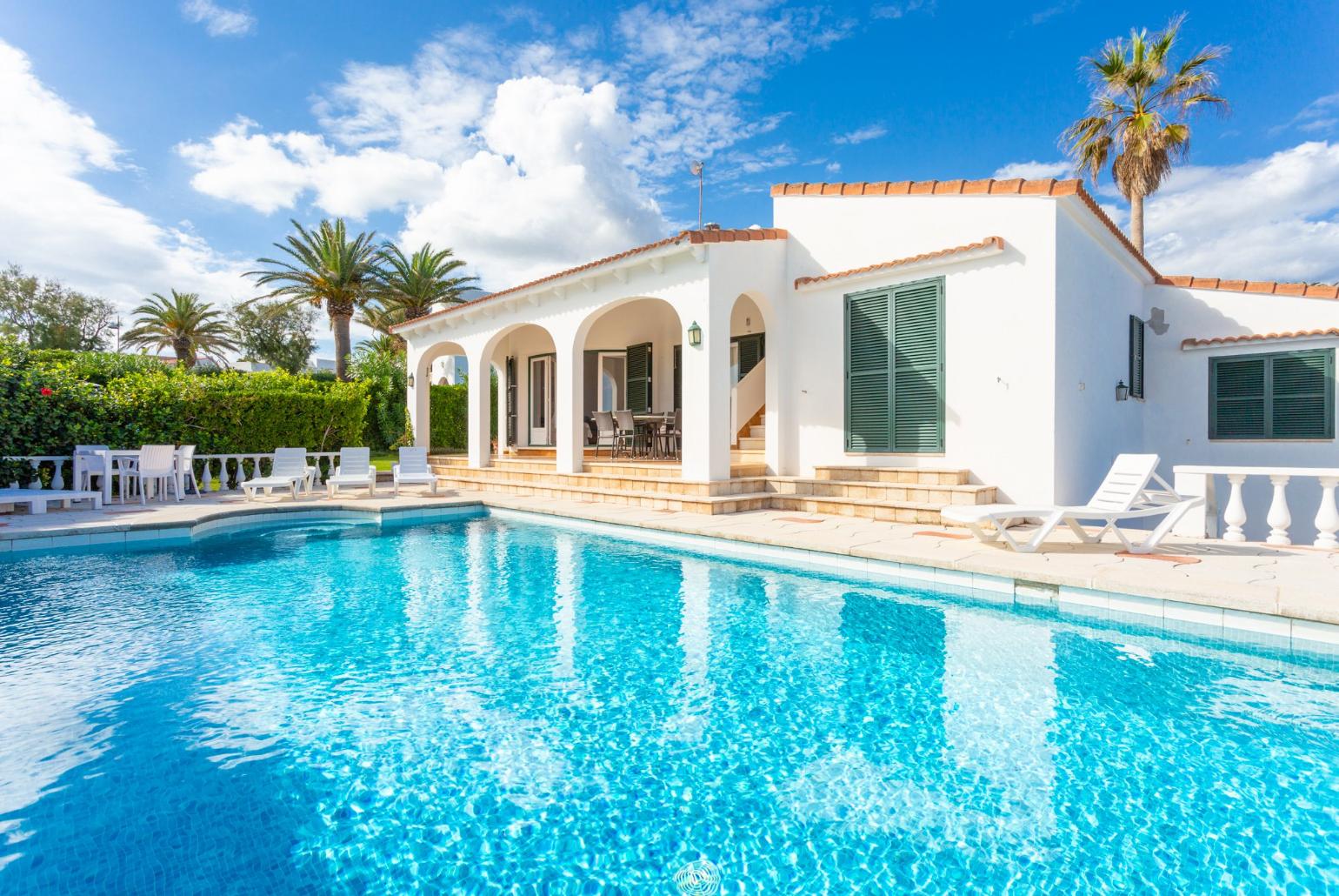 Beautiful villa with private pool and terrace