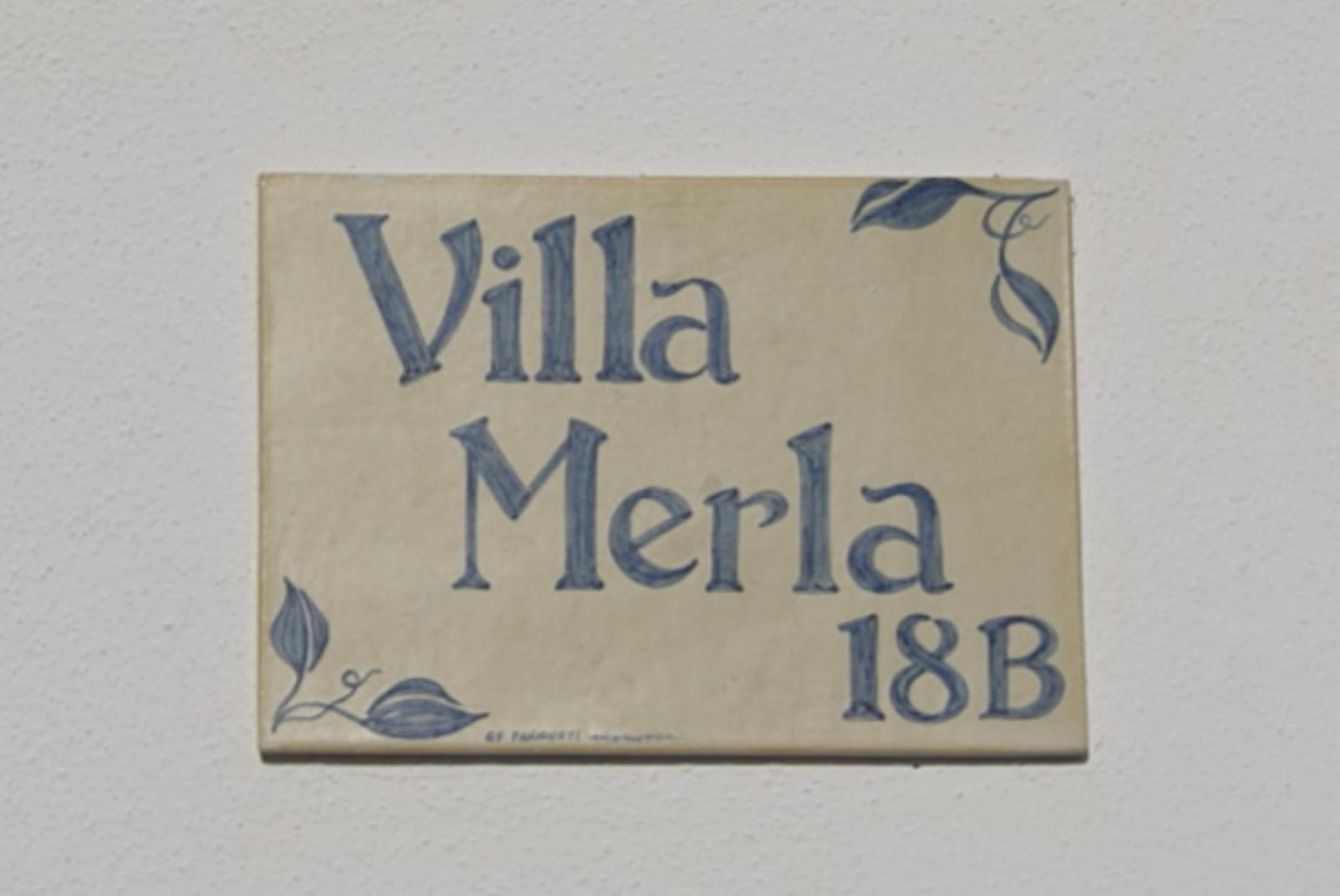 Villa Merla signage