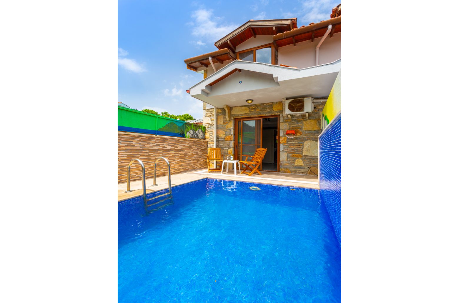 Beautiful villa with private pool and terrace