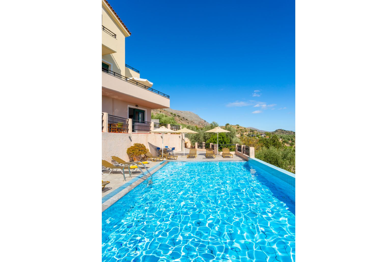Beautiful villa with private infinity pool and terrace with panoramic sea and countryside views