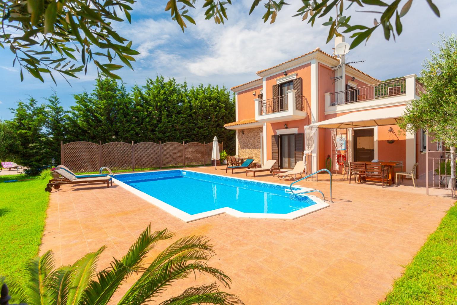 Beautiful villa with private pool and terrace