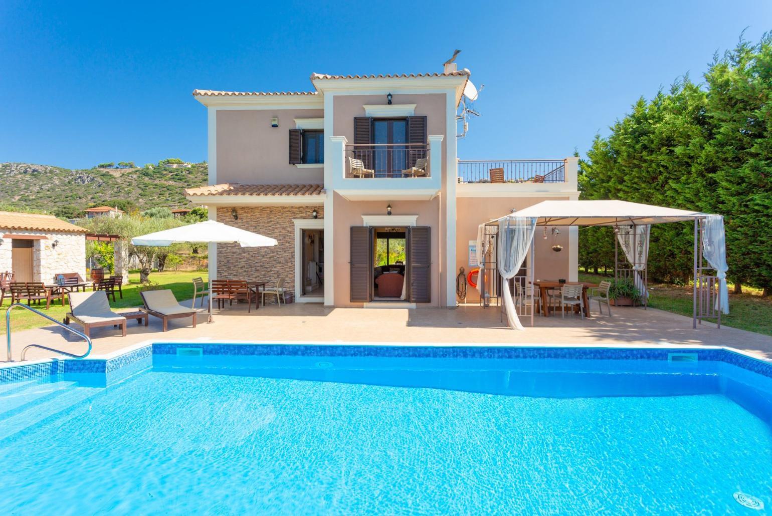 Beautiful villa with private pool and terrace