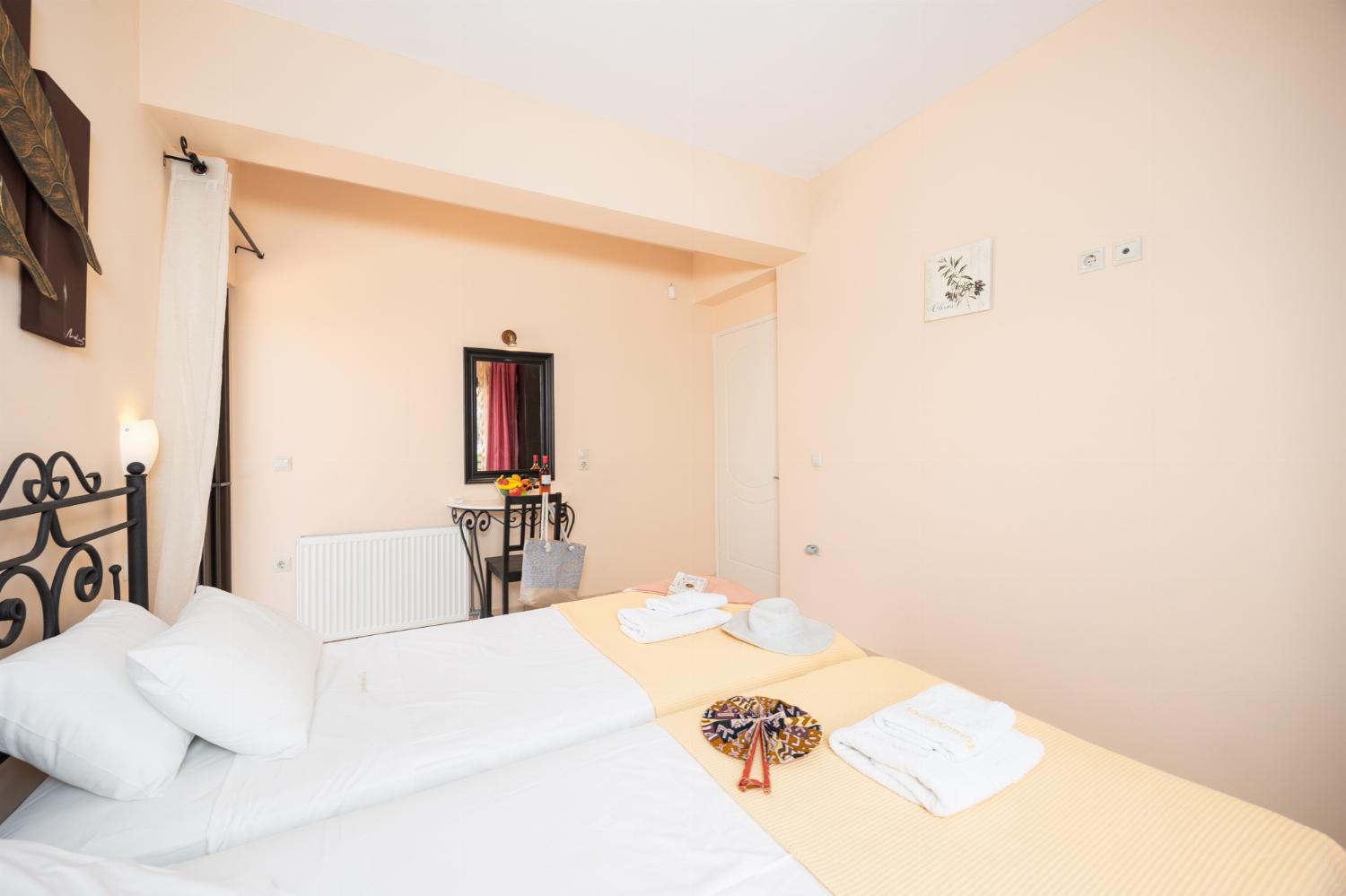 Twin bedroom with A/C