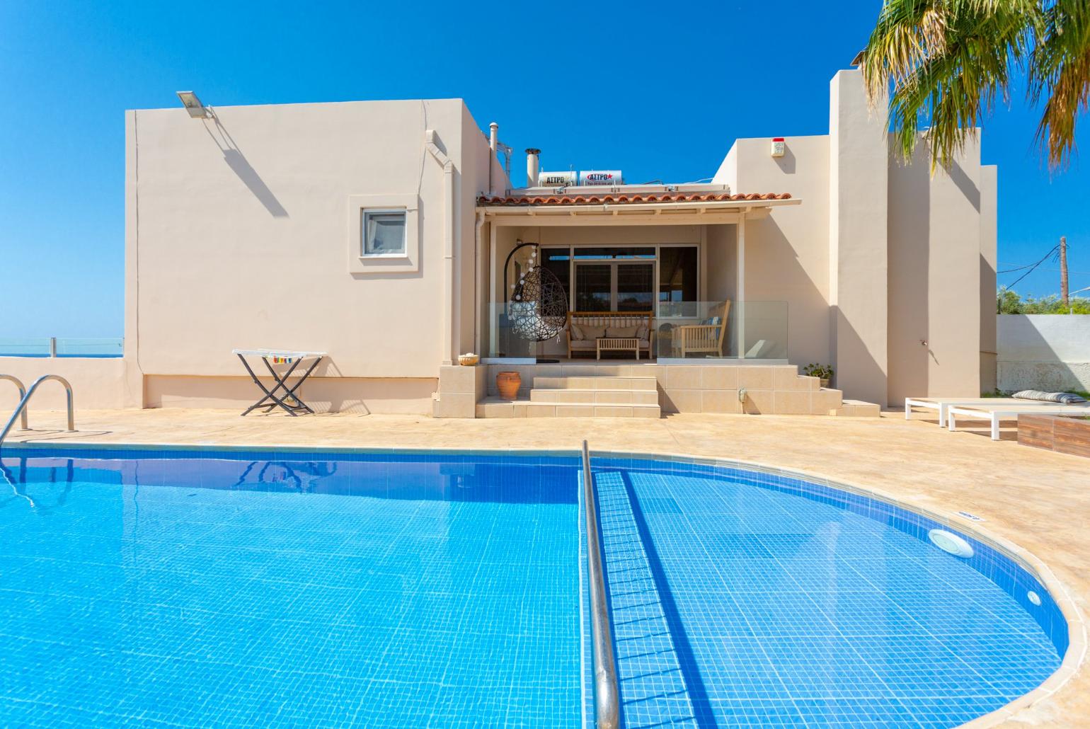 Beautiful villa with private pool and terrace