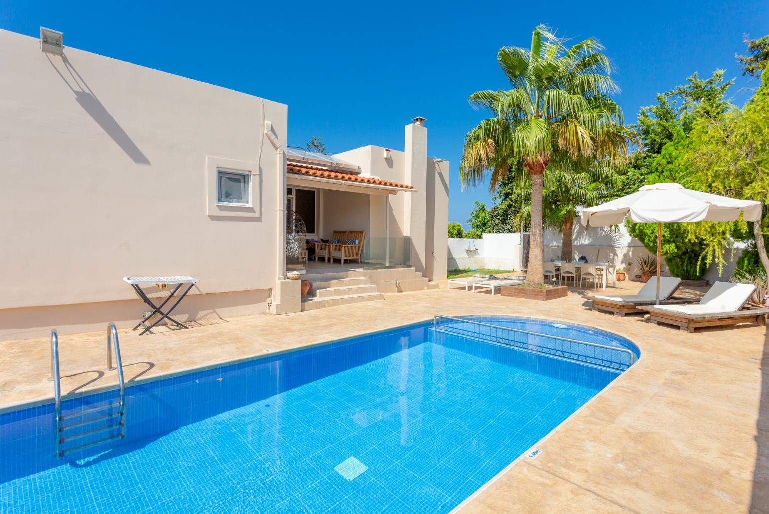 Beautiful villa with private pool and terrace