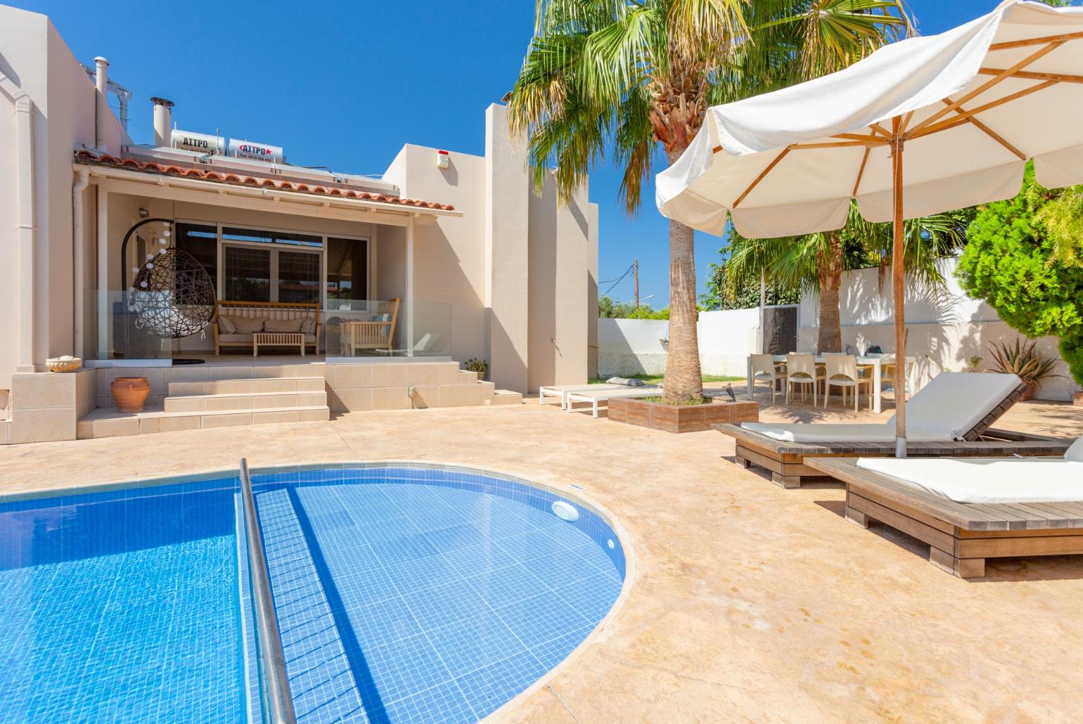 Beautiful villa with private pool and terrace