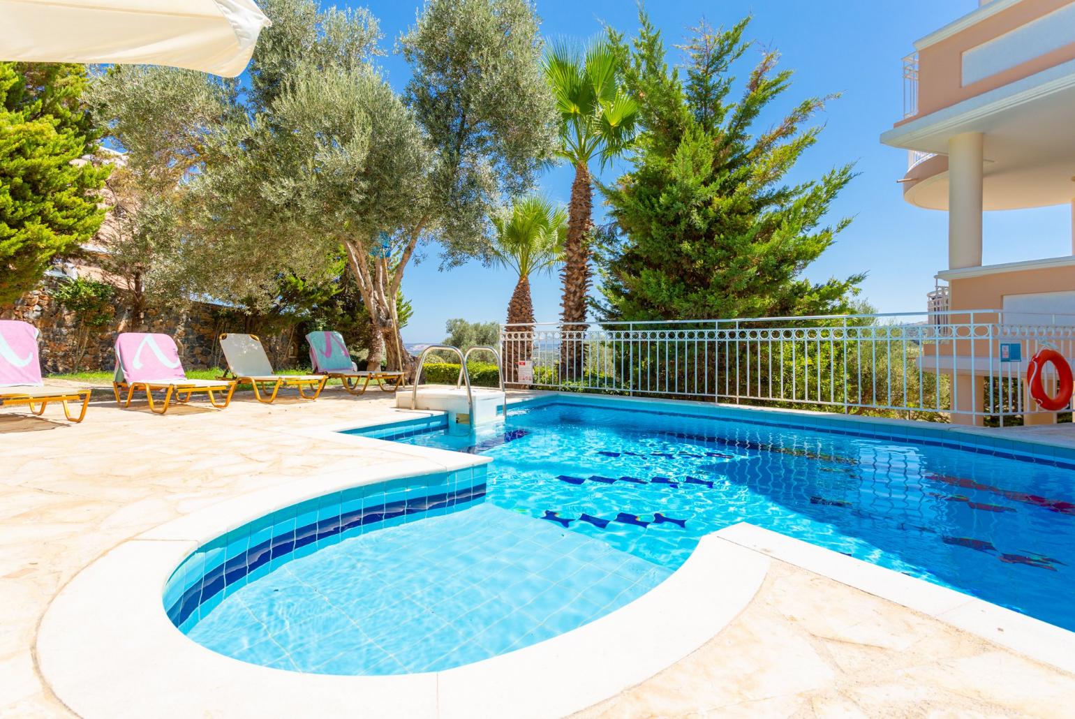 Private pool and terrace