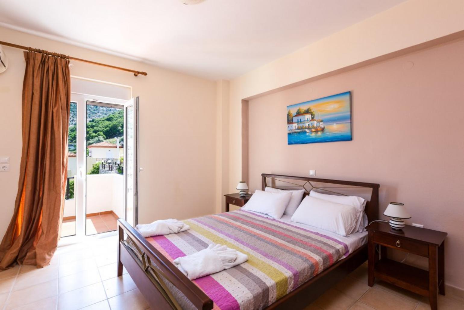 Double bedroom with A/C and balconya ccess