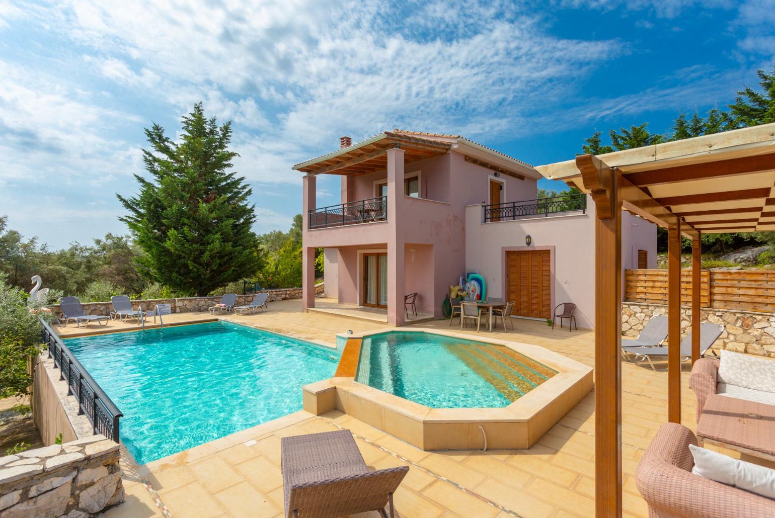 Beautiful villa with private pool and terrace