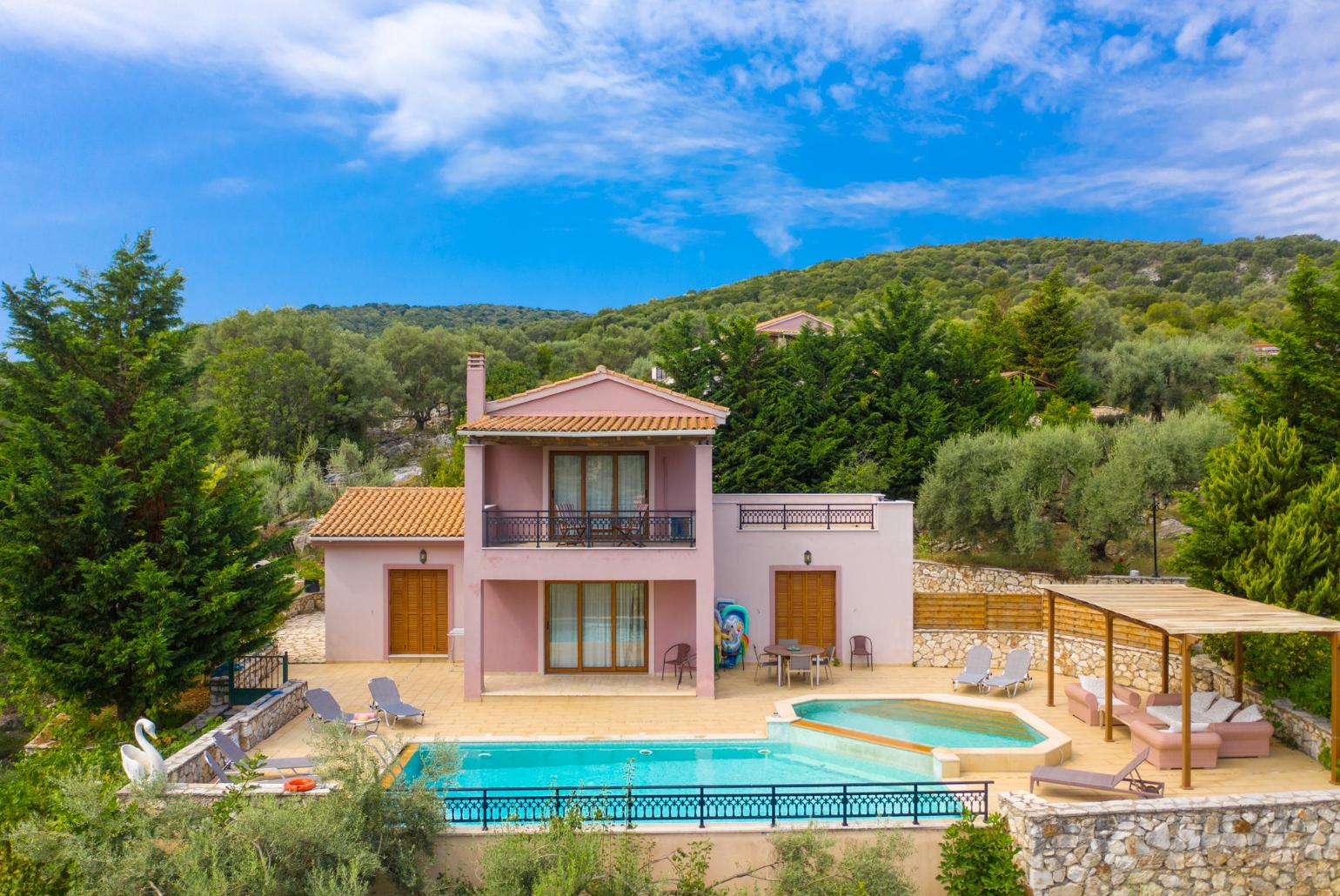 Aerial view of Villa Kyknos