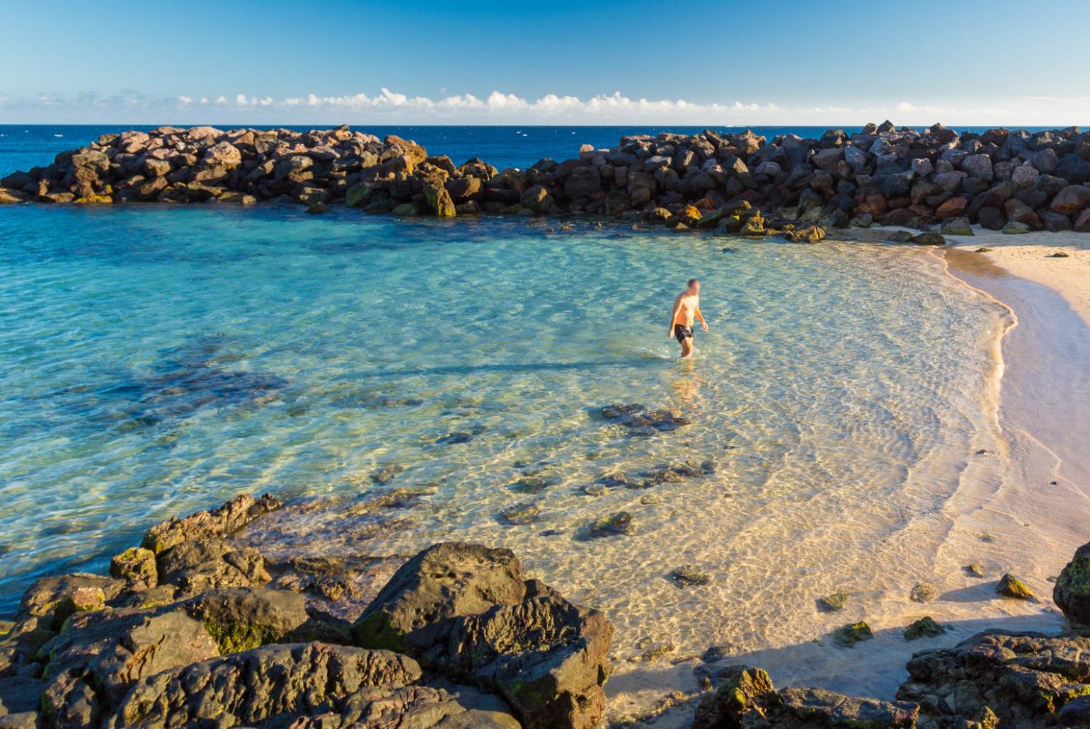 Enjoy crystal clear waters at Costa Teguise