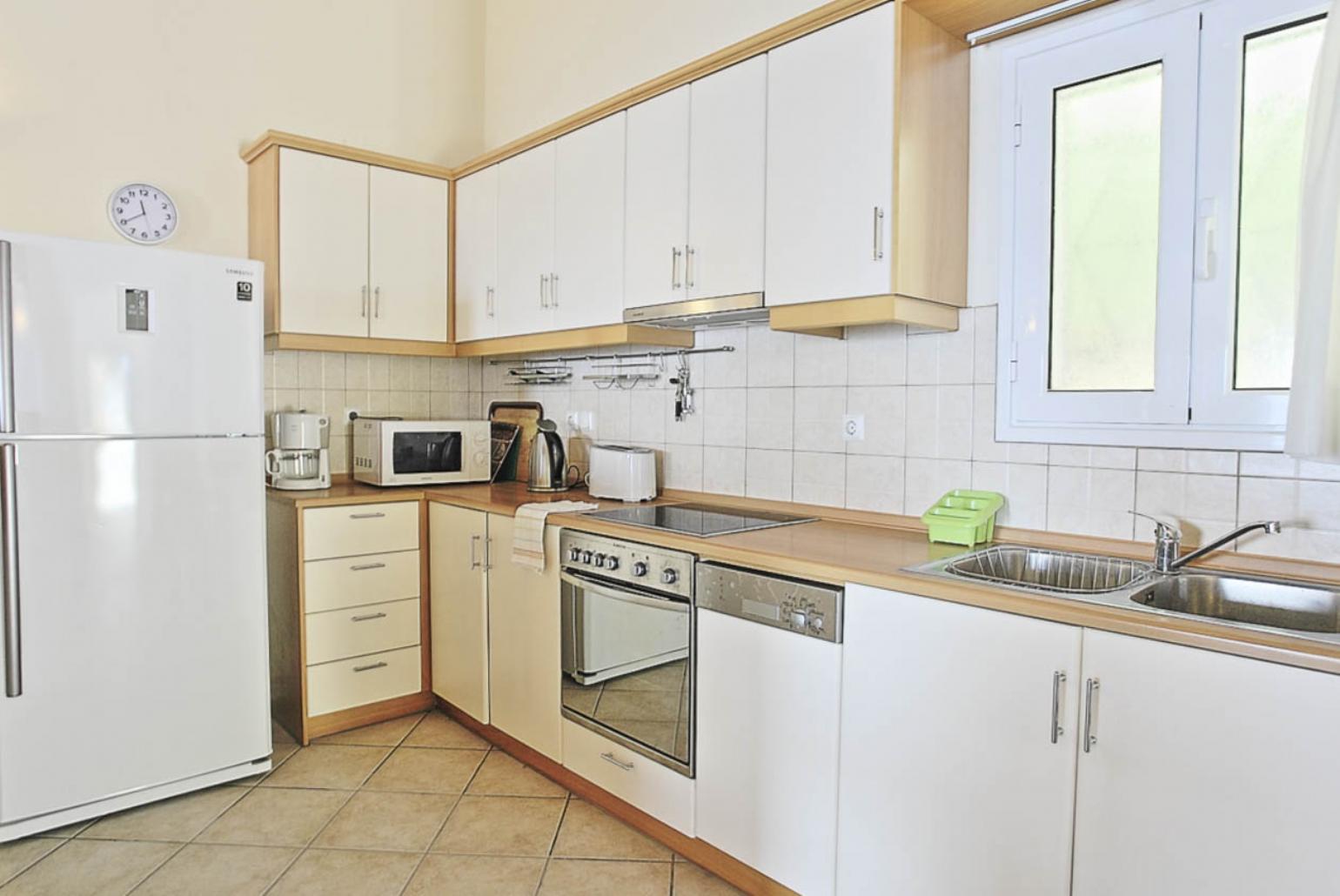Fully equipped kitchen
