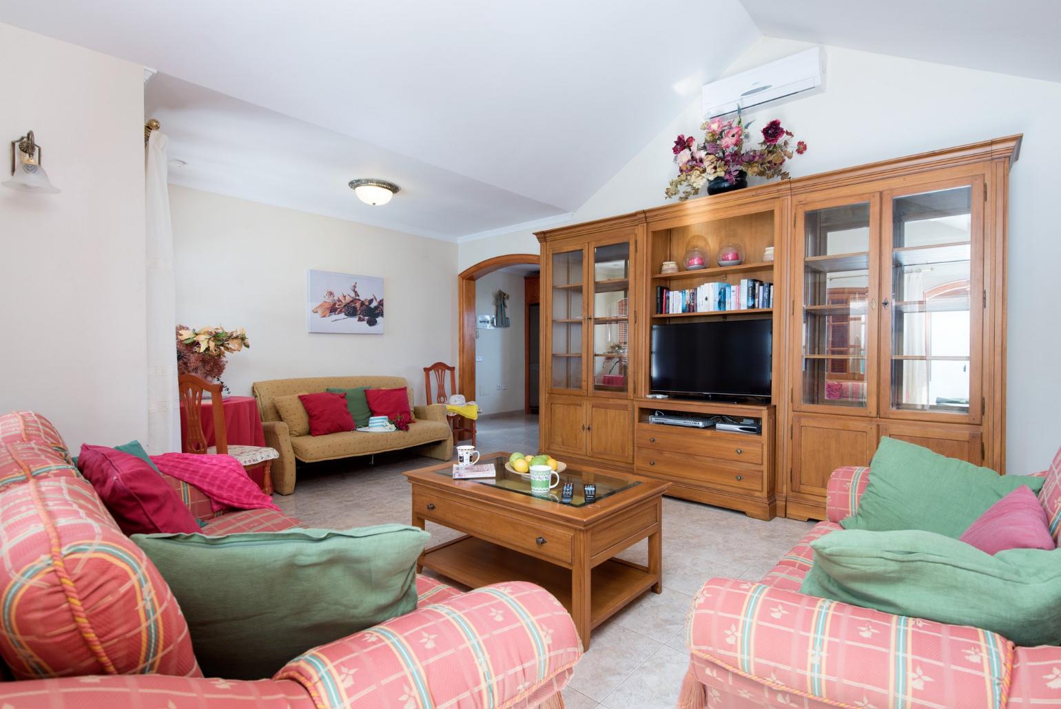 Living area with WiFi, TV and DVD player