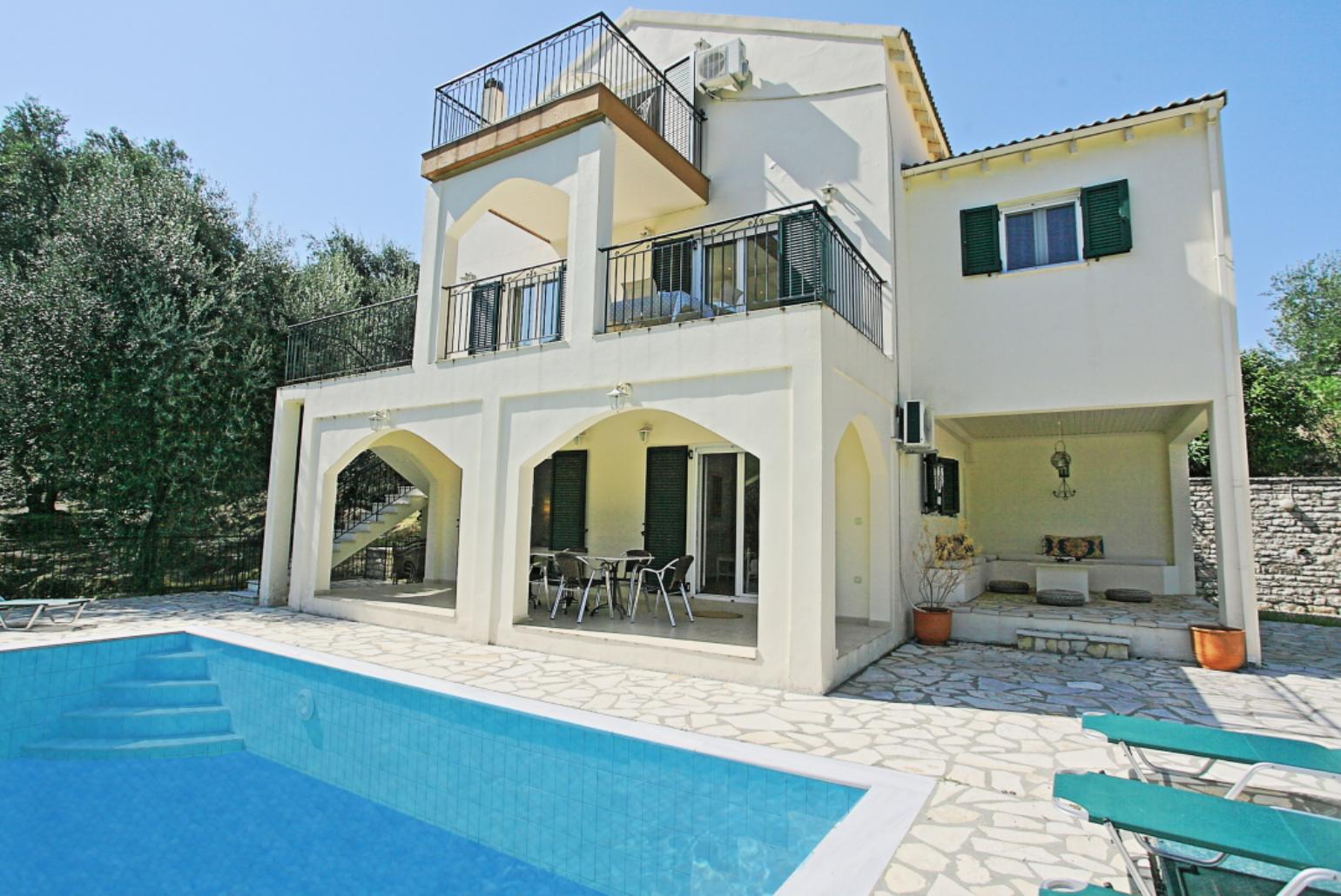 ,Beautiful Secluded Villa with Private Pool and Terrace