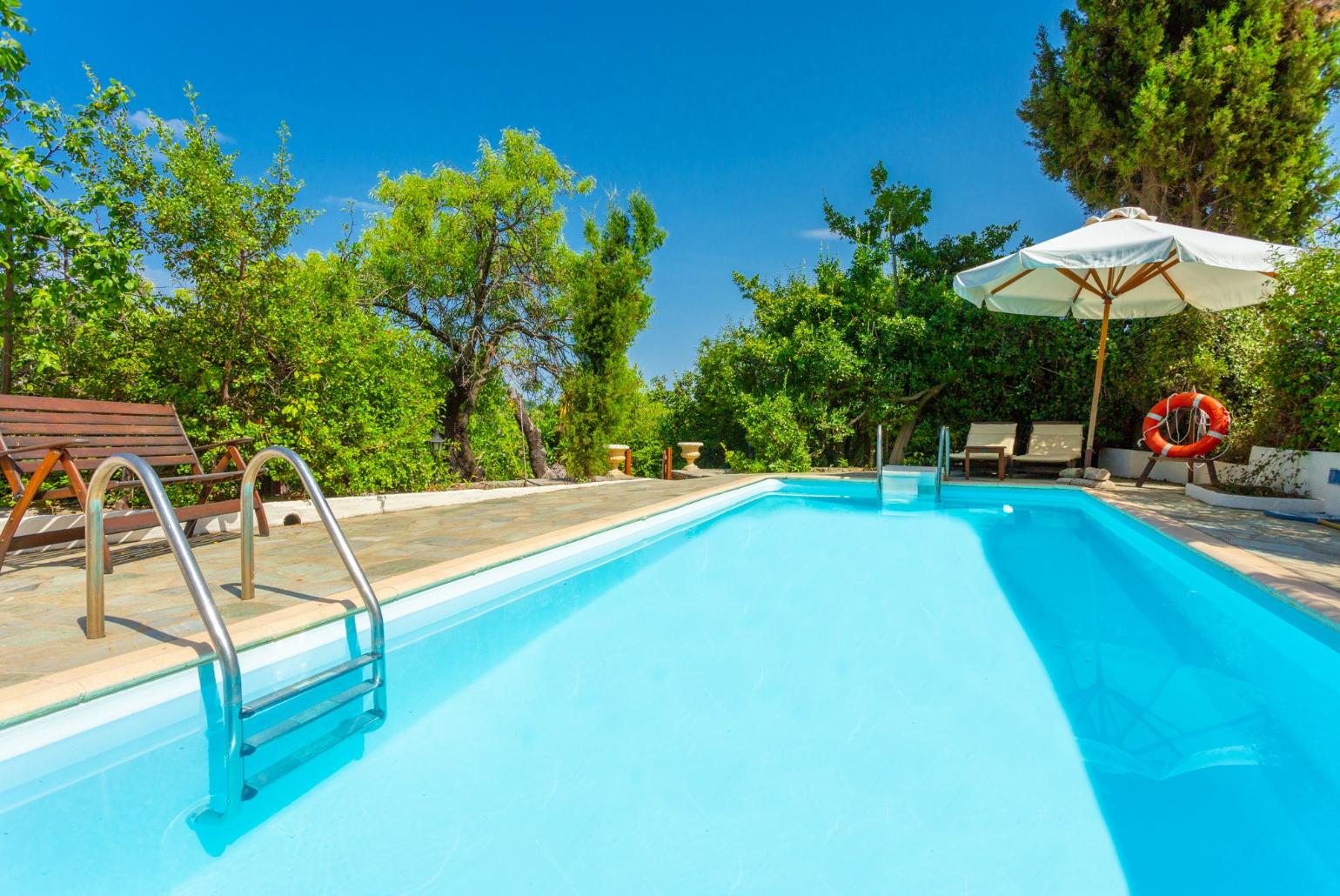 Private pool and terrace