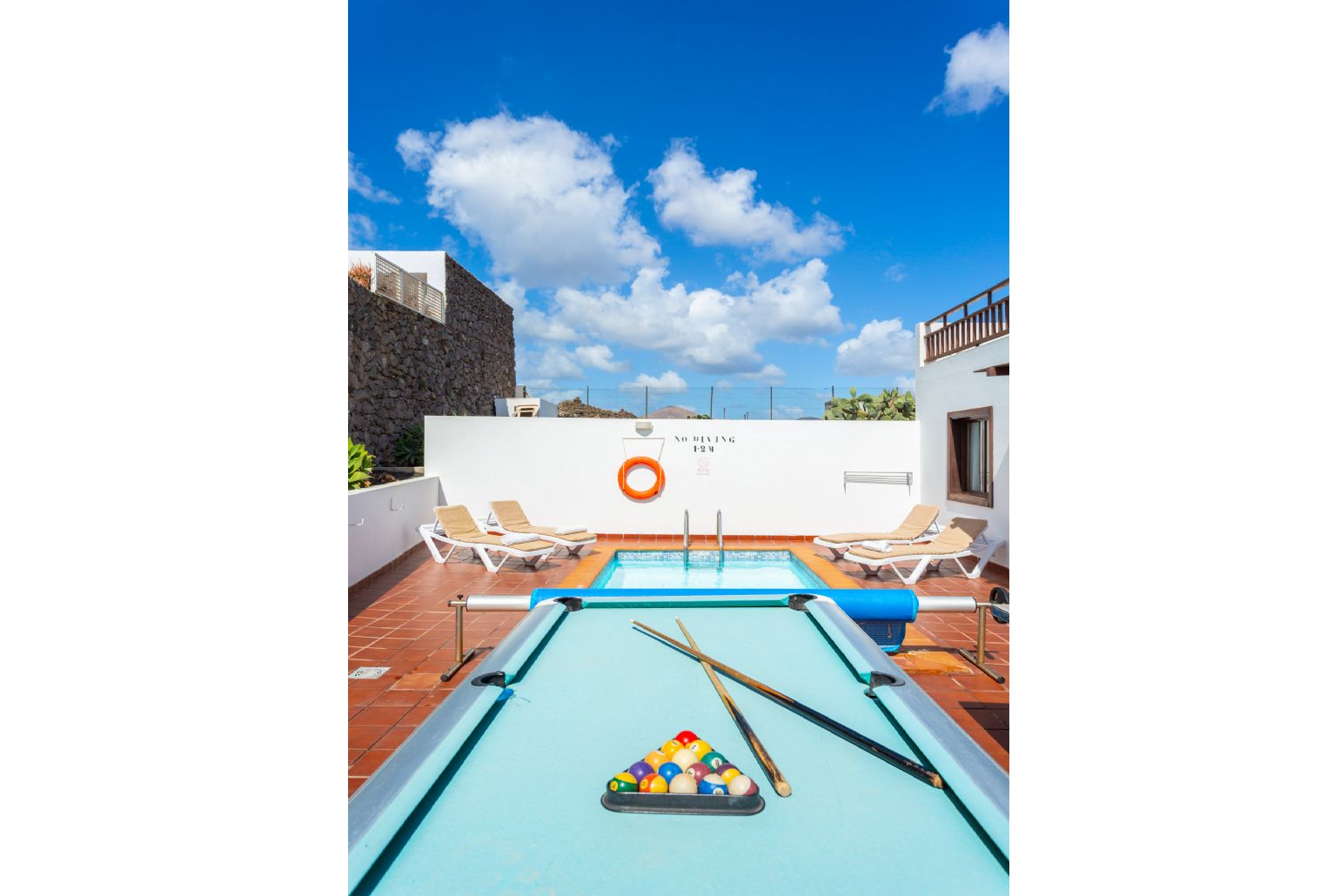 Terrace area with pool table