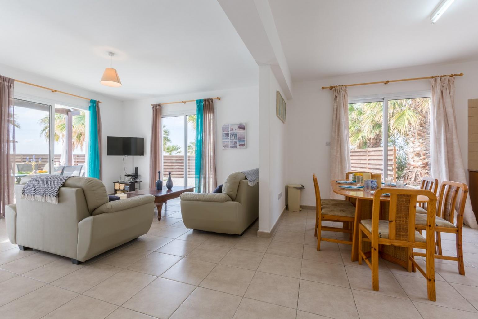 Living room with dining area 