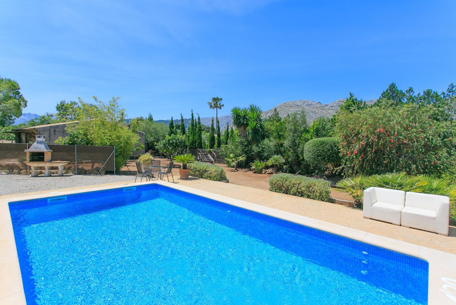 Private pool with terrace and garden