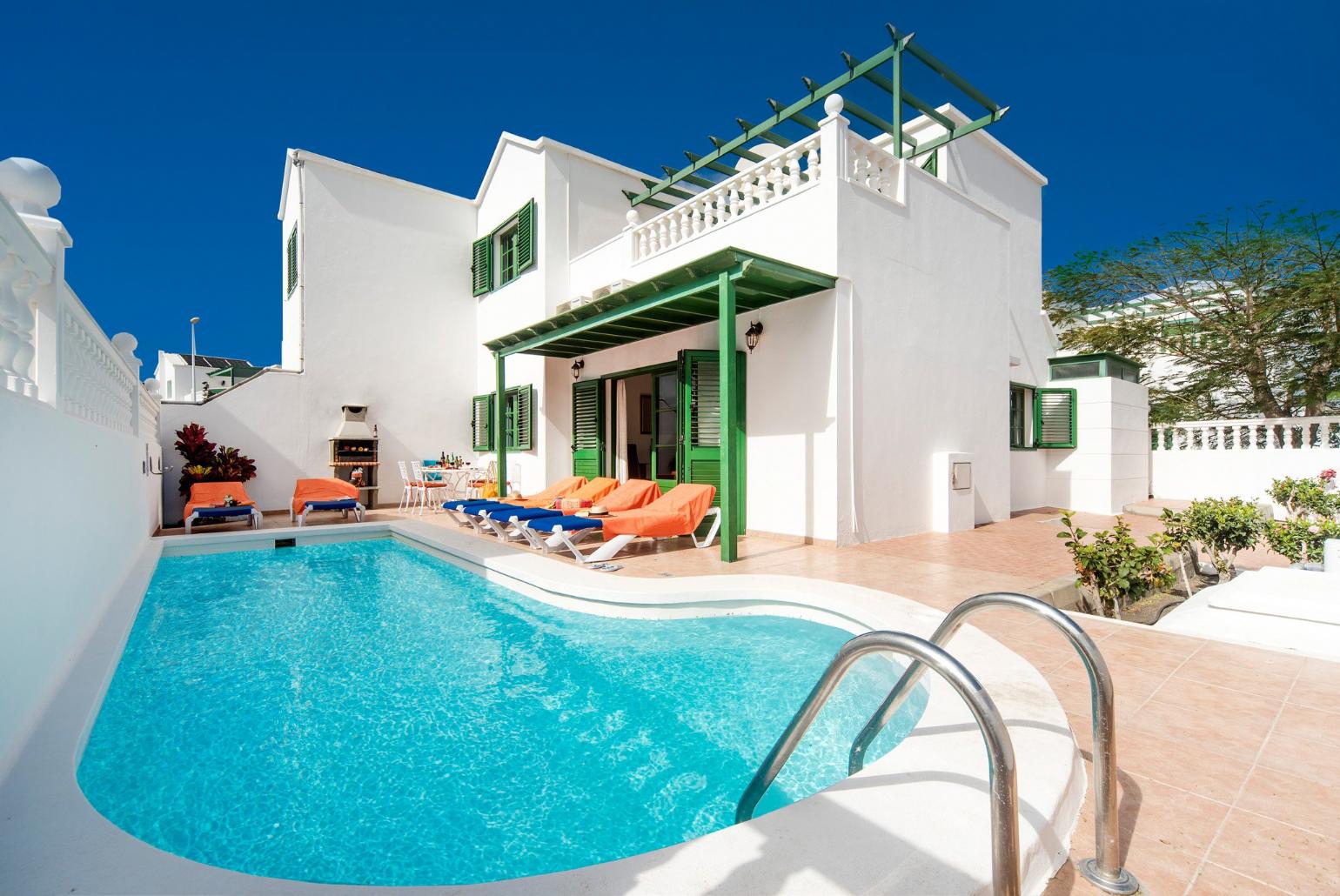 ,Beautiful Villa with Private Pool and Terrace