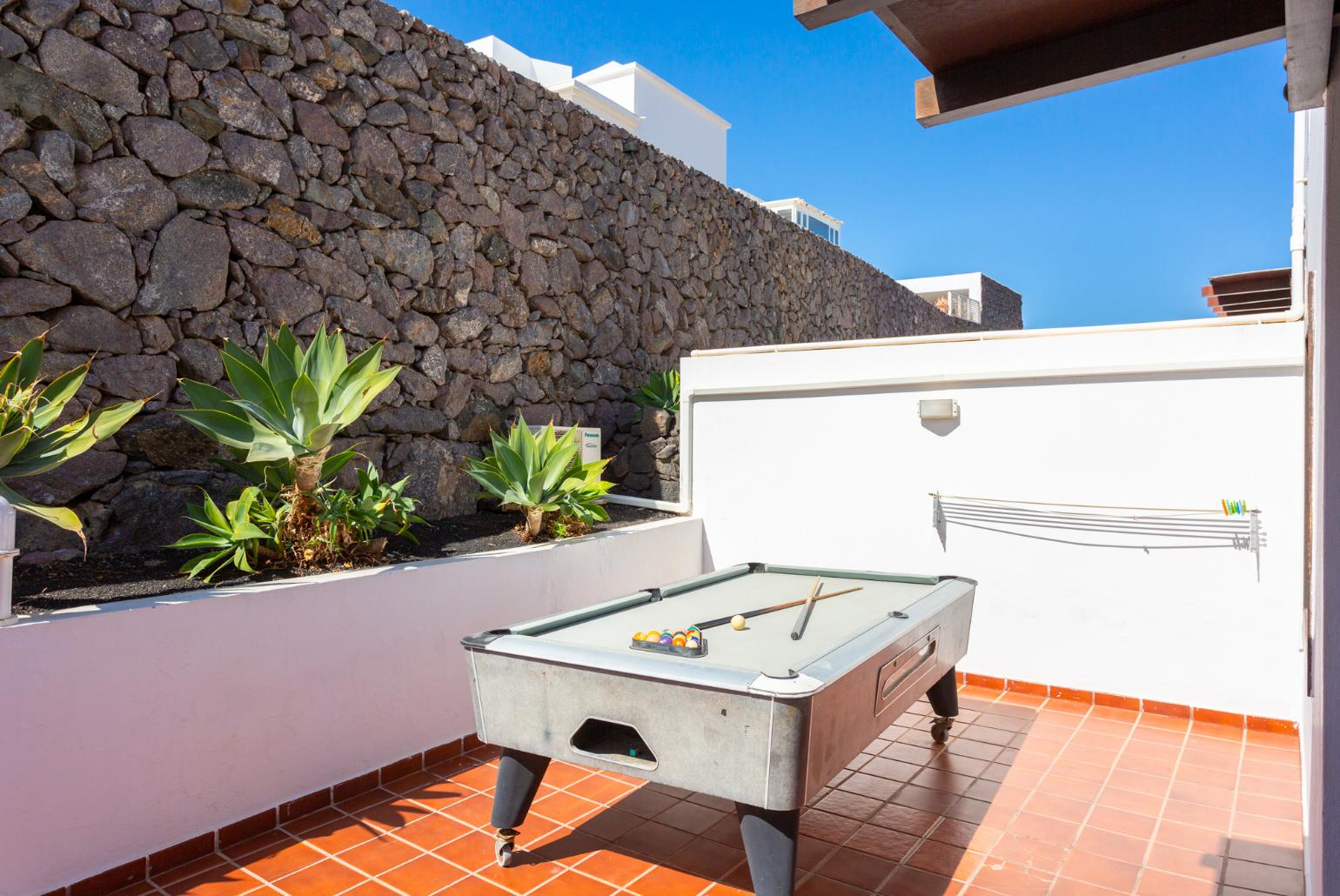 Terrace area with pool table