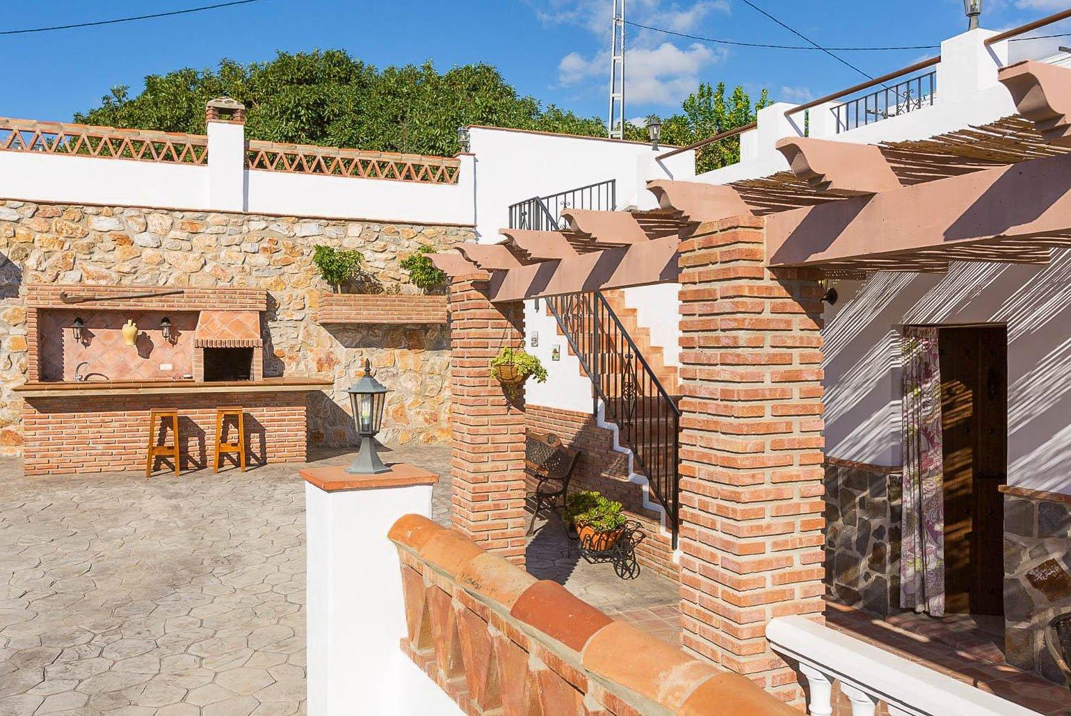 Outdoor kitchenette with BBQ area
