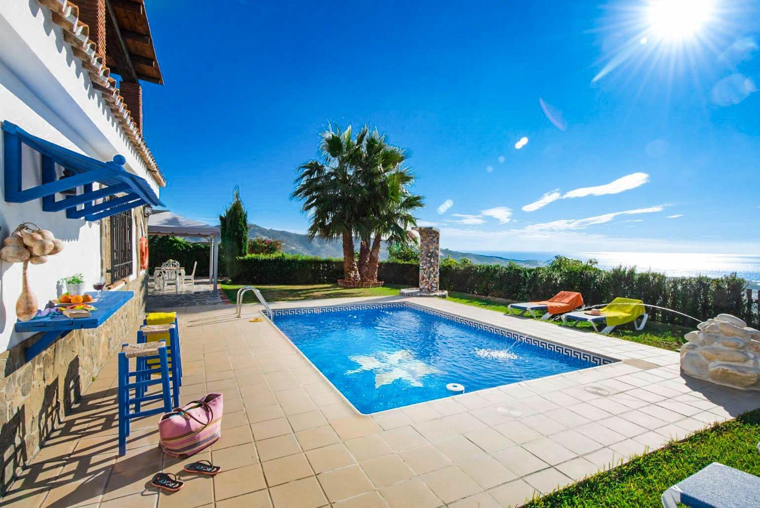 Private pool with terrace and garden