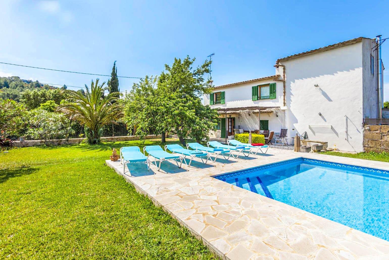 Beautiful villa with private pool, terrace and garden