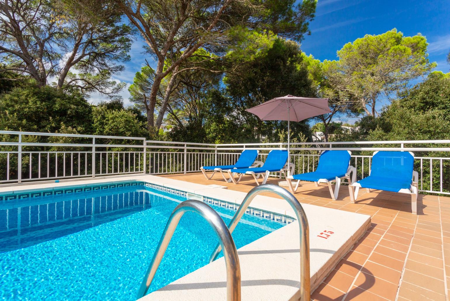 Private pool and terrace