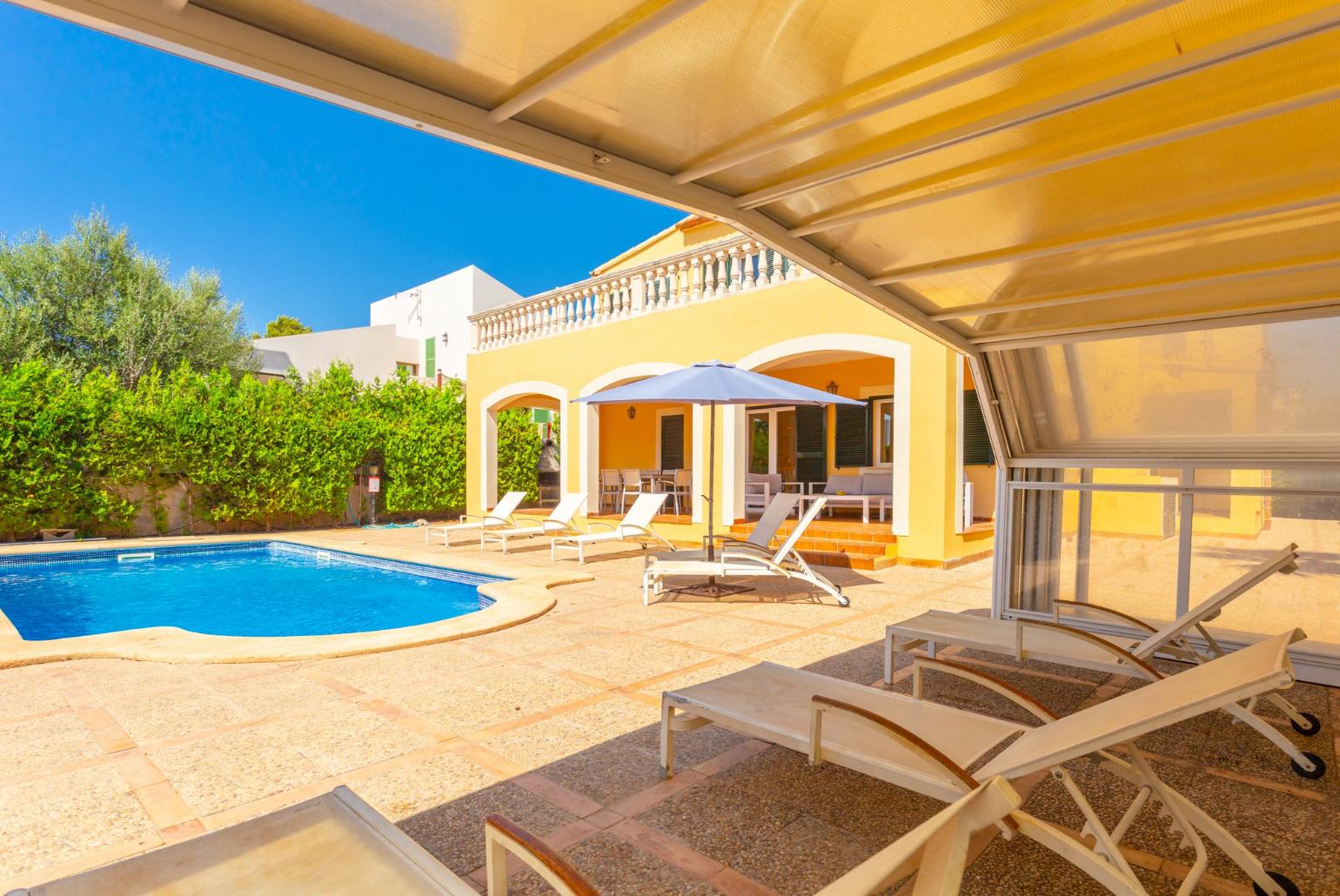 Beautiful villa with private pool and terrace