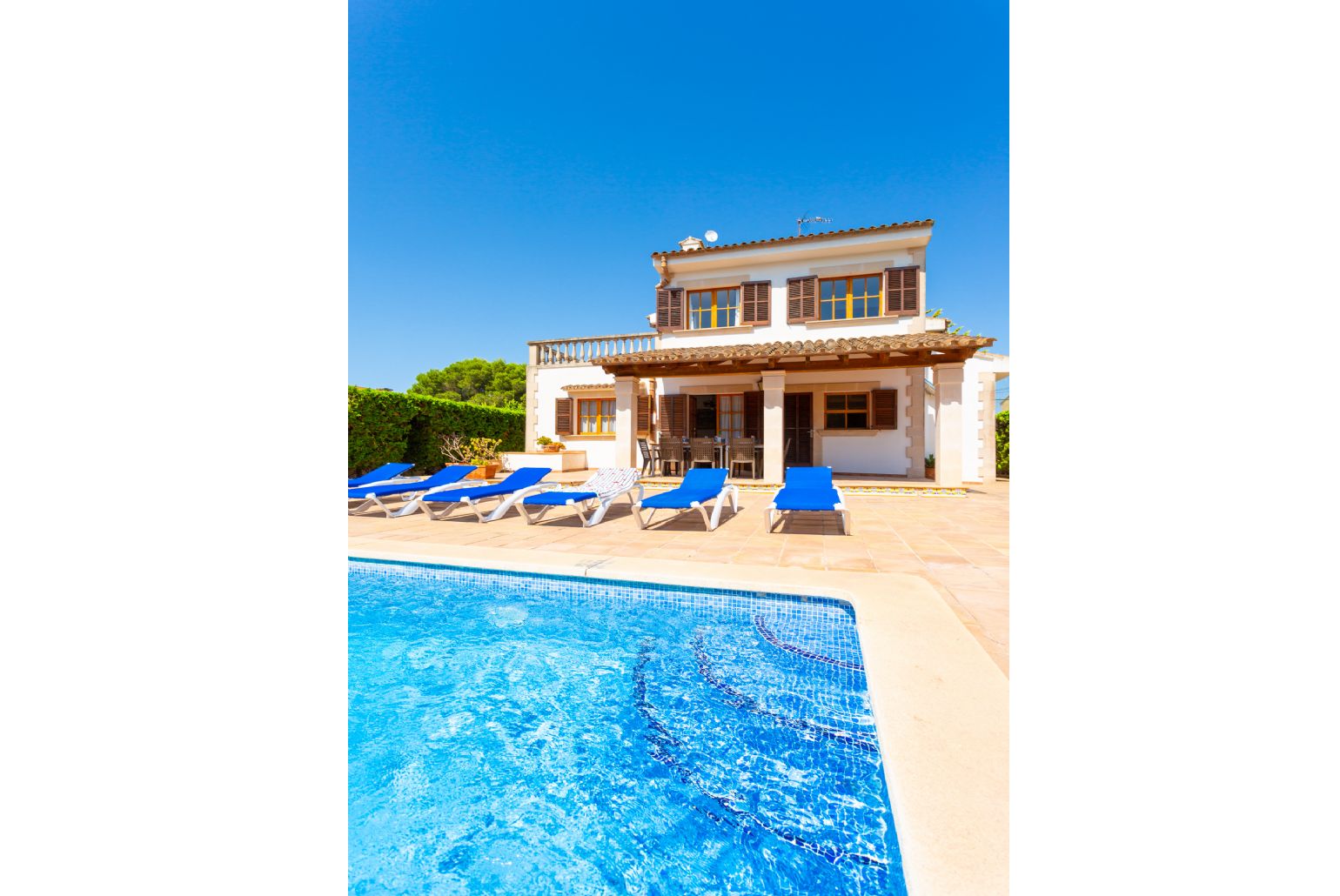 Beautiful villa with private pool and terrace