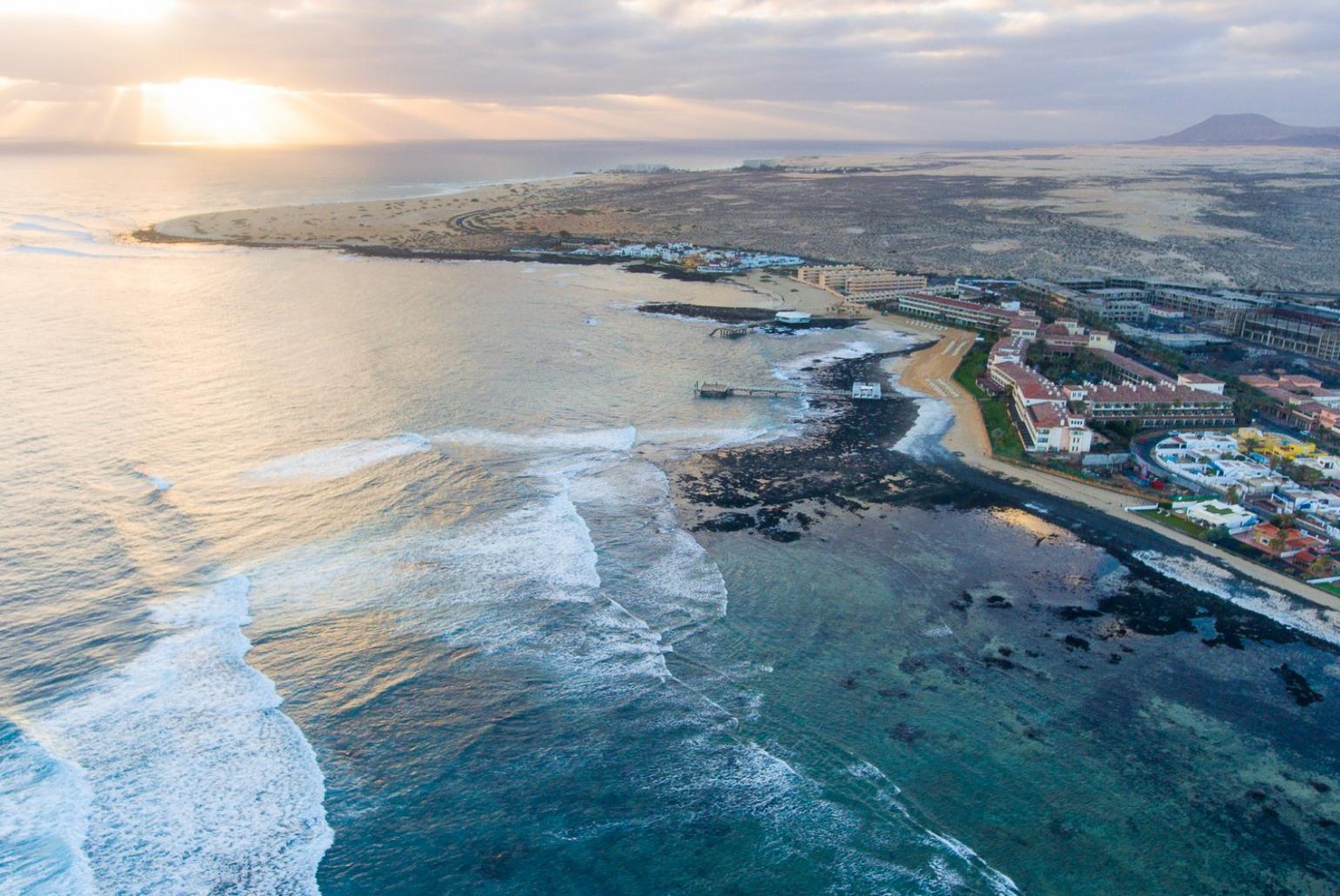 Sunrise over Playa Puerto Remedios